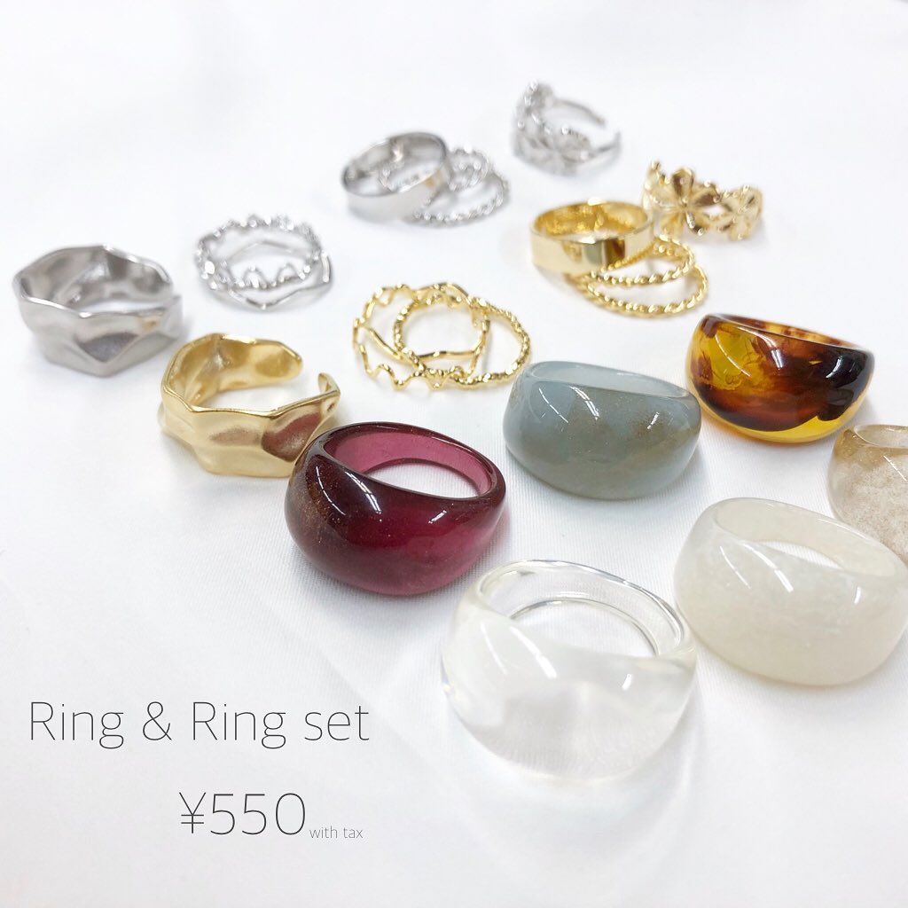 ︎﻿\ #newarrival //﻿﻿エムズエキサイトは小物も可愛いって﻿知ってた？？﻿﻿とっても可愛いringが入荷します﻿プチプラだから何個でも欲しくなっちゃう！﻿﻿どの指にどのリングを付けるか﻿迷ってる時が一番楽しい！！﻿みんなのおすすめ重ね付けも教えてね！﻿﻿﻿﻿﻿﻿﻿﻿#emsexcite #エムズエキサイト﻿#アクセサリー #リング #シルバー #ゴールド﻿#指輪