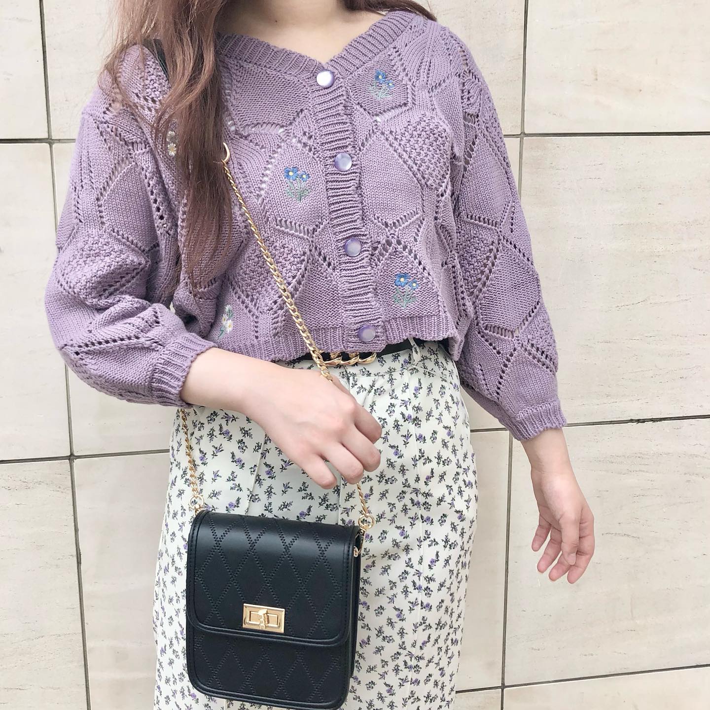 ︎インスタライブ紹介アイテム花刺繍が可愛い新作カーデ冷房対策にもピッタリです！————————————————EF141512B001花柄刺繍カーデ￥3190 with tax⁡⁡⁡#emsexcite #エムズエキサイト#emsexciteコーデ#ootd#code#夏服#プチプラ#プチプラコーデ#秋コーデ#新作#人気アイテ厶#カーデ#カーディガン#ニット#刺繍#花刺繍#フレンチガーリー#ガーリーコーデ#トレンドファッション#参戦服#量産型