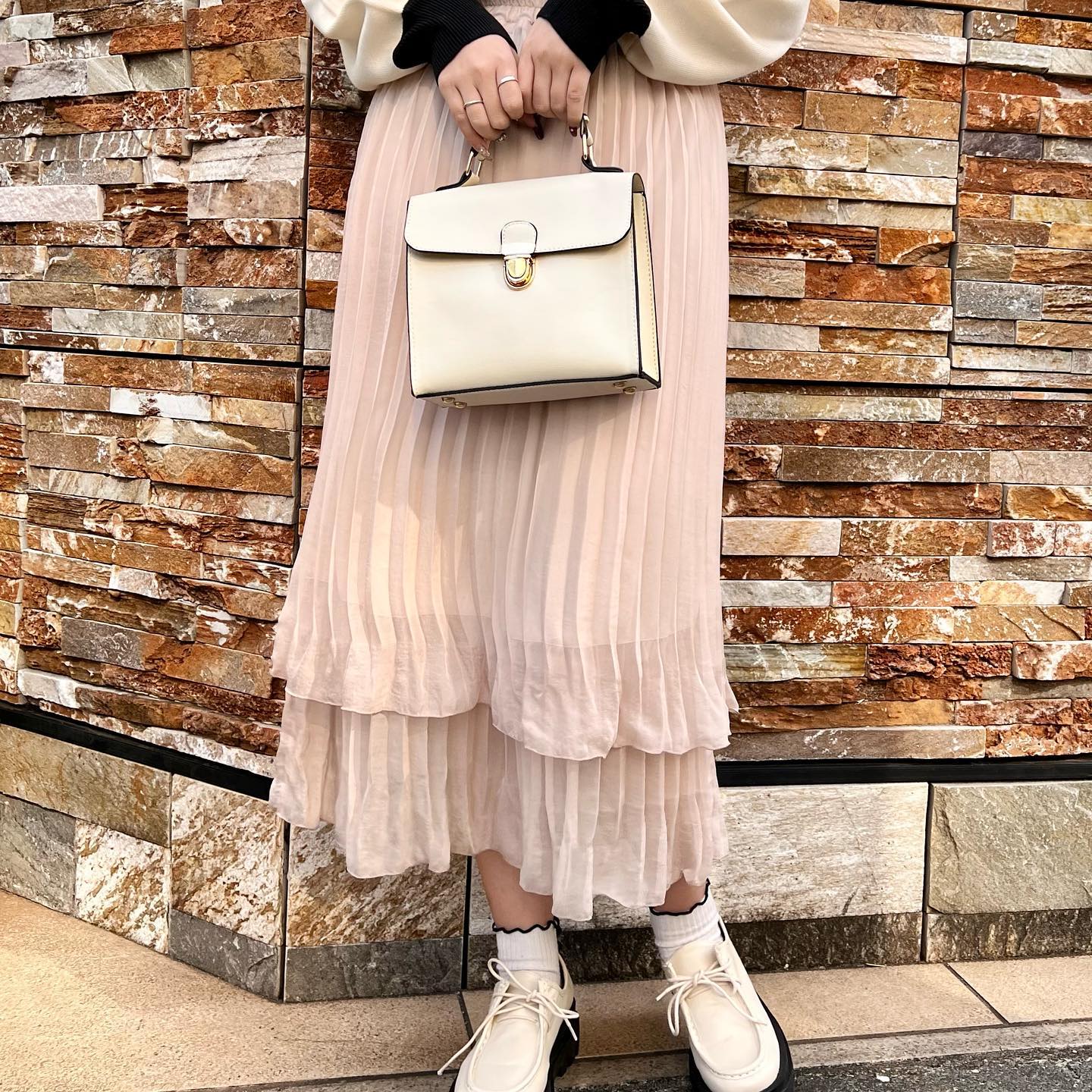 ♡新作のティアードスカートは透け感と動いた時の揺れ感が可愛いです裏地が付いてるので透ける心配なしです！————————————————EM256631T001シフォンティアードスカート¥3850 with tax⁡⁡#emsexcite #エムズエキサイト#emsexciteコーデ#ootd#code#春服#プチプラ#プチプラコーデ#春コーデ#新作#人気アイテム#ガーリーコーデ#フレンチガーリー#ティアードスカート#シフォン#シフォン素材#透け感#シアー#ロングスカート#スカートコーデ#海外ガール#春ファッション#オソロコーデ#韓国コーデ#韓国ファッション#きょこ#量産型#ライブ参戦#トレンドファッション#参戦服⁡⁡