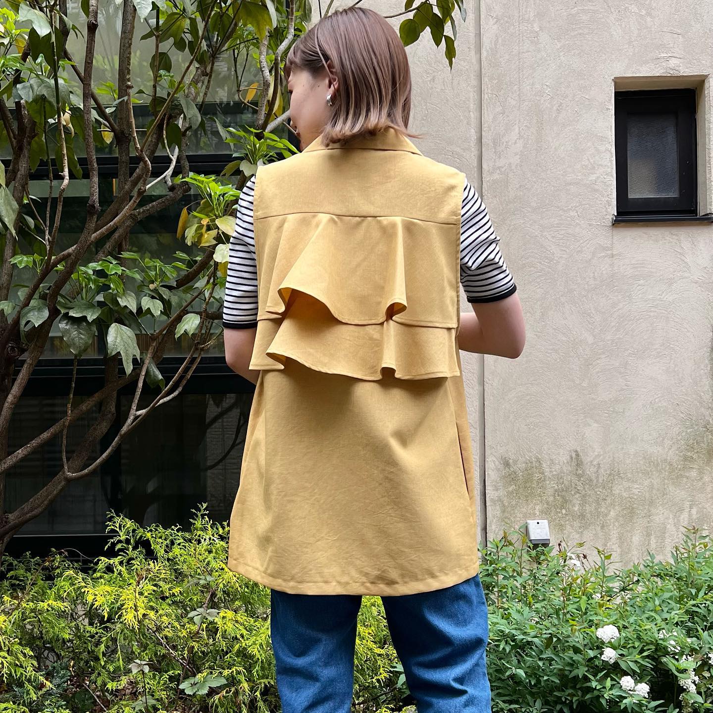 ♡今週店頭入荷の新作フリルベストバックスタイルのフリルがポイント落ち着いたカラー展開なので着回し力抜群です！————————————————ES256221G001バックフリルベスト¥3190 with tax⁡#emsexcite #エムズエキサイト#emsexciteコーデ#ootd#code#夏服#プチプラ#プチプラコーデ#夏コーデ#新作#人気アイテム#フリルベスト#ベストコーデ#ジレ#バックスタイル#デザインベスト#ベスト着回し#ジレ着回し#カジュアルコーデ#カラーコーデ#ガーリーコーデ#オソロコーデ#韓国コーデ#韓国ファッション#きょこ#量産型#ライブ参戦#トレンドファッション#参戦服⁡⁡