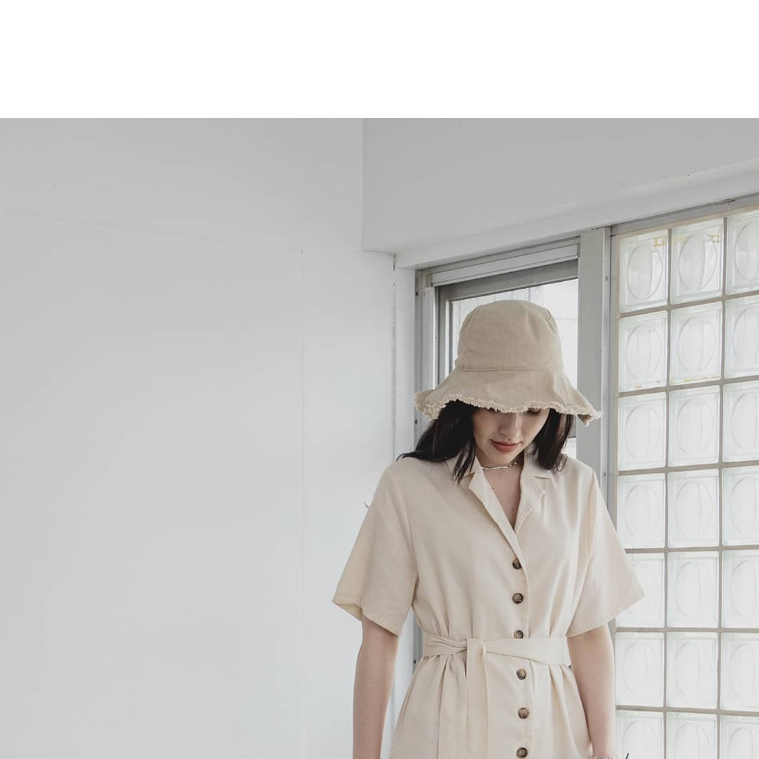 ▷linen all-in-one￥6,900＋taxblack/blown/beigeﾘﾈﾝ混のｵｰﾙｲﾝﾜﾝ。ｳｴｽﾄﾍﾞﾙﾄ付。今年らしくさらっと着こなしたいｱｲﾃﾑ。#kariandlili#カウリアンドリィリィ⁡#カウリ⁡#韓国#韓国コーデ#韓国ファッション#韓国スタイル#オールインワン#つなぎコーデ#リネン#淡色スタイル#淡色コーデ#淡色系 #淡色女子#淡色 #fashion#wear#大人スタイル#大人コーデ#大人可愛い#大人女子#高見え