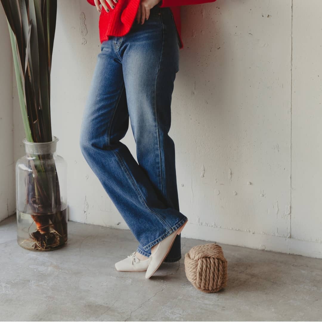..▷basic straight denim￥8,500＋taxindigosize:S/Mベーシックなストレートデニム。シーズンレスでお使い頂けます。..