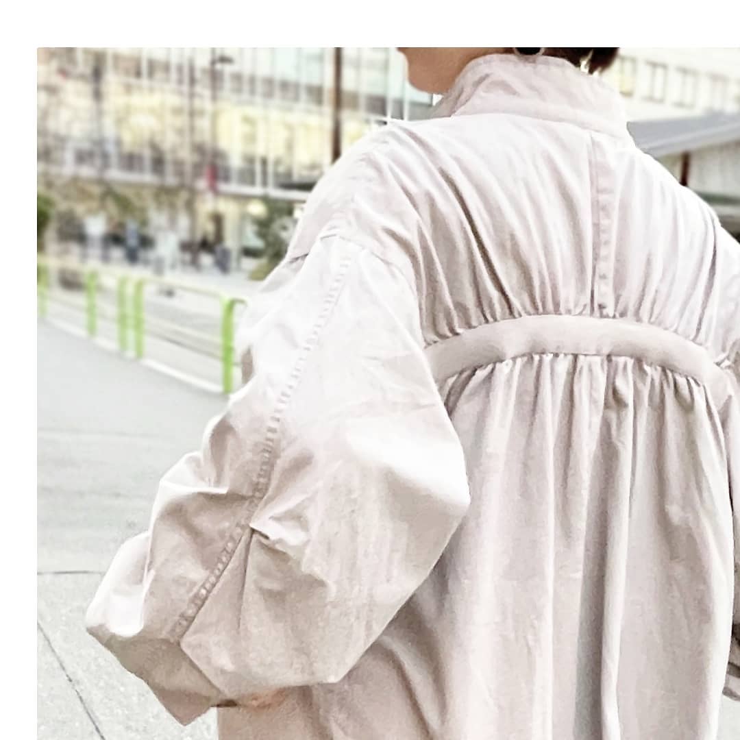 ﻿﻿﻿ﾛﾝｸﾞﾓｯｽﾞｺｰﾄBlack/LightBeige¥7,900+tax﻿ｵﾝﾗｲﾝ入荷済み。﻿﻿春のｶｼﾞｭｱﾙｱｳﾀｰ！たっぷりﾎﾞﾘｭｰﾑのある袖やﾊﾞｯｸﾃﾞｻﾞｲﾝもお洒落なﾓｯｽﾞｺｰﾄです。﻿#kivi_official﻿﻿#キヴィ﻿﻿#kivi﻿﻿#大人ファッション﻿﻿#大人カジュアル﻿#ootd﻿﻿#kivi_ootd﻿﻿#ロングモッズコート#モッズコート#袖ボリューム#春アウター#20代コーデ﻿#30代コーデ﻿#大人コーデ﻿#fashion﻿﻿#wear﻿﻿#オンオフ﻿﻿#ニューノーマル﻿﻿﻿﻿﻿﻿