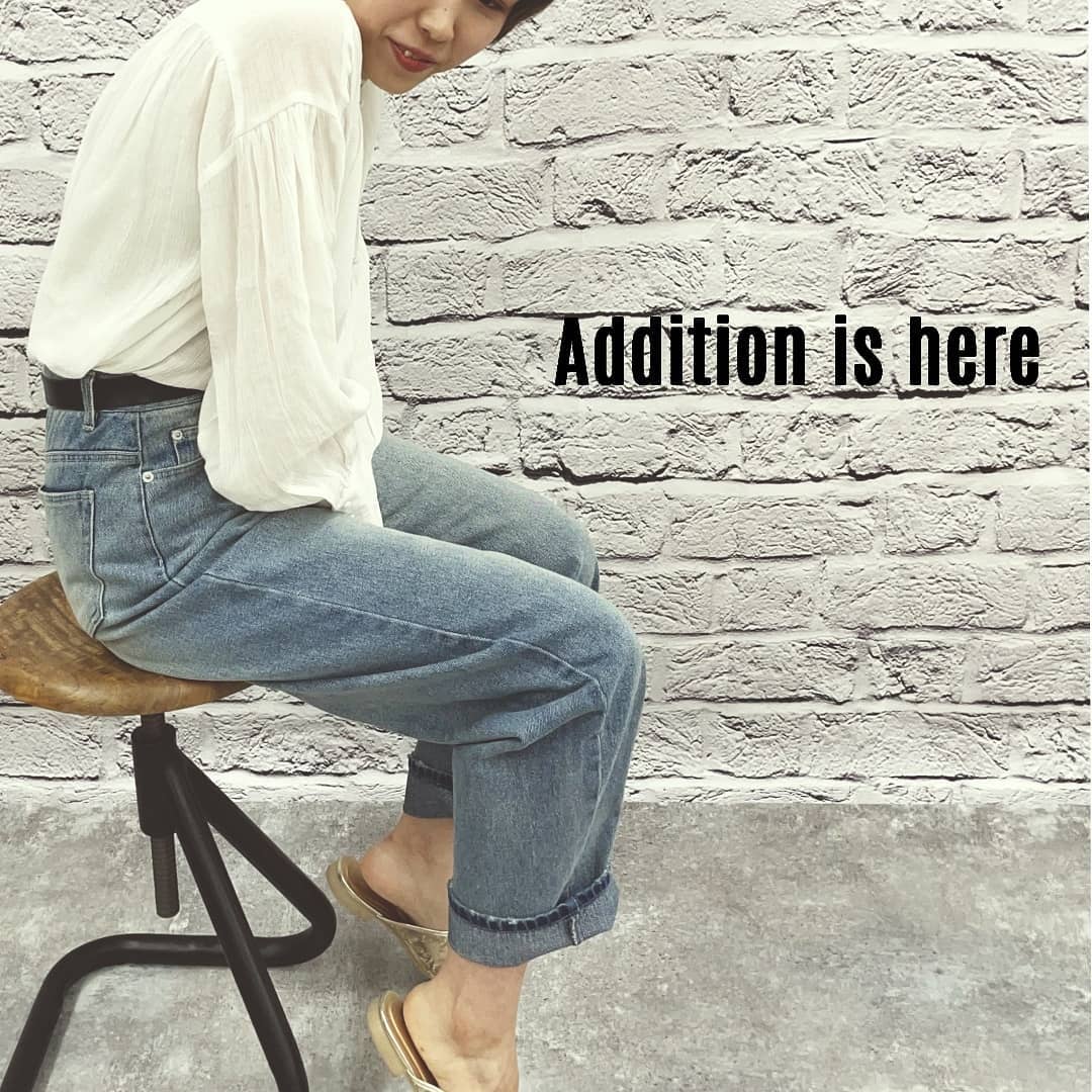 ﻿﻿【Re stock】﻿ﾊﾞﾝﾄﾞｶﾗｰｸﾚｰﾌﾟﾌﾞﾗｳｽ﻿￥4,950﻿→sale!￥4,444 ﻿whiteのみ近日再入荷予定！﻿﻿﻿ご好評頂いているシアーシャツが﻿近日中に再入荷予定でございます。﻿現在ご予約も受付中。﻿セールプライスでお得になっておりますので﻿前回買い逃してしまった方も﻿ぜひチェックしてみてください！﻿﻿﻿﻿﻿#kivi_official﻿﻿﻿﻿#キヴィ﻿﻿﻿﻿#kivi﻿﻿﻿﻿#大人ファッション﻿﻿﻿﻿#大人カジュアル﻿﻿﻿#シアーブラウス﻿#シアーシャツ﻿#シャツコーデ﻿#ブラウスコーデ﻿#シャツスタイル﻿#ブラウススタイル﻿#大人めシャツ﻿#ootd﻿﻿﻿﻿#kivi_ootd﻿﻿﻿﻿#fashion﻿﻿﻿﻿#wear﻿﻿﻿﻿#オンオフ﻿﻿﻿﻿#ニューノーマル﻿﻿﻿﻿﻿﻿﻿﻿﻿﻿