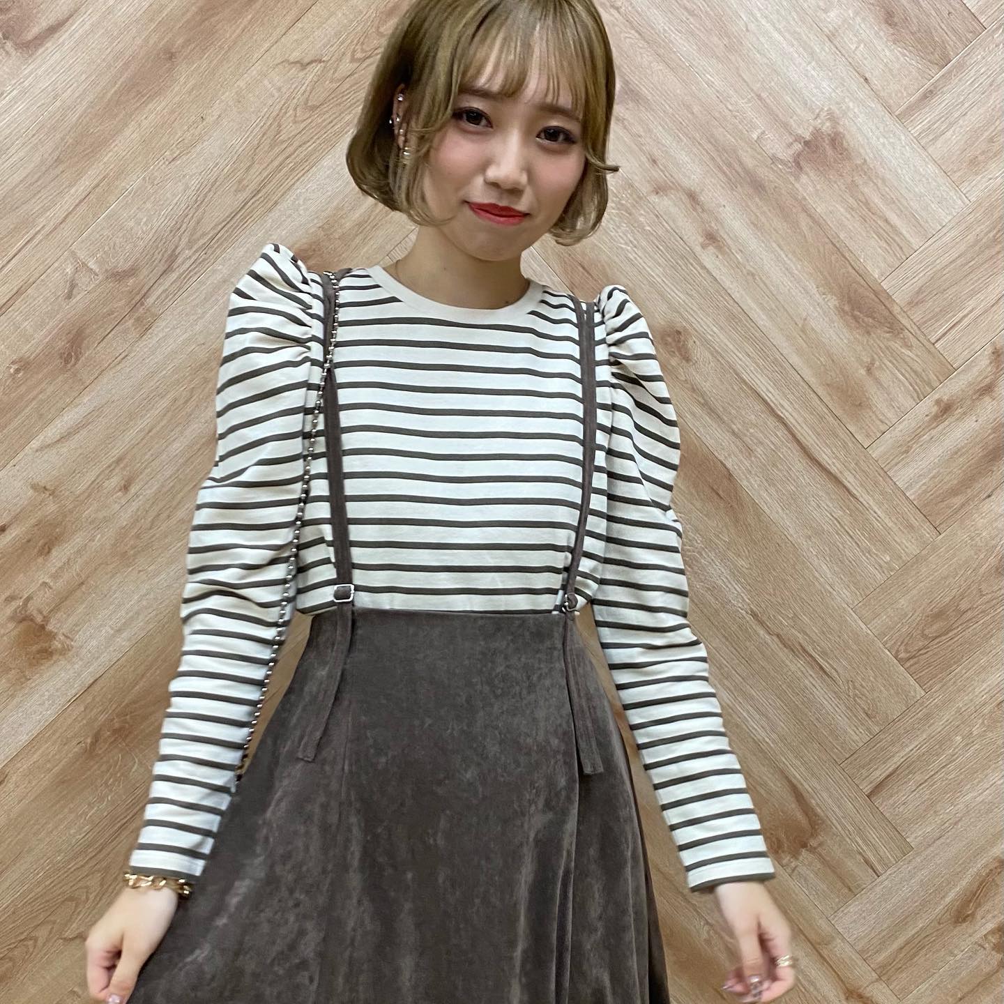 .【new arrival】﻿﻿﻿?RW053511G001裏起毛ﾎﾞｰﾀﾞｰﾊﾟﾜｼｮﾙPO▷¥1,900+tax﻿(店舗入荷中.オンライン近日入荷予定)﻿﻿∥color∥﻿ white×green / L brown×black / écru×brown大人気のﾎﾞｰﾀﾞｰｱｲﾃﾑが裏起毛でしかもﾄﾚﾝﾄﾞのﾊﾟﾜｼｮﾙになって入荷！配色も人気ｶﾗｰでｶﾞｰﾘｰになりすぎず◎裏起毛でこのﾌﾟﾗｲｽは嬉しい！ #retrogirl_ootd#レトロガール#レトロガールコーデ#トレンドファッション#プチプラコーデ#パワショル #ボーダー #裏起毛#キャミワンピ #コーデュロイ#秋コーデレトロガールアナザー・リブラ アリオ 西新井店@3iiiuuu8  もっちー　157㎝