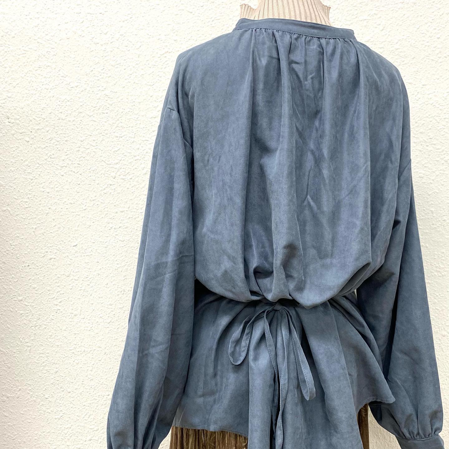 .【new arrival】?RE037512B001 ﾊﾞｯｸﾄﾞﾛｽﾄﾏｲｸﾛｺｰﾙSH▷¥2,900+tax﻿(店舗入荷中.オンライン近日入荷予定)﻿﻿∥color∥﻿ écru / L brown / blue / D brown ∥staff∥159㎝天王寺ミオ店 ｼｱｰ素材で人気だったﾃﾞｻﾞｲﾝがｺｰﾃﾞｭﾛｲになってより秋仕様にかわいさそのまま、細めのｺｰﾃﾞｭﾛｲで着やすいです#retrogirl_ootd#レトロガール#レトロガールコーデ#トレンドファッション#プチプラコーデ#コーデュロイ #コーデュロイシャツ#スキッパーシャツ #ハイネックニット#ドロストシャツ#秋コーデ