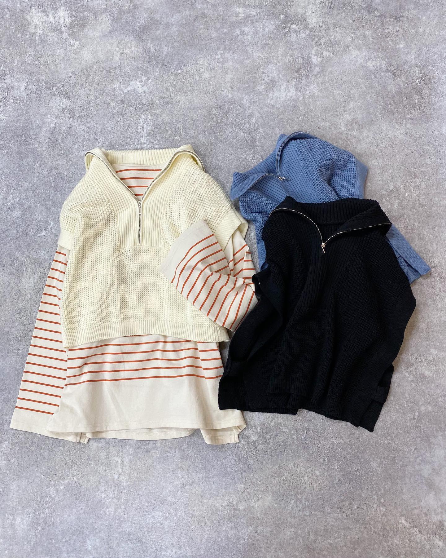【new arrival】? RM280012S001ﾊｰﾌZIPﾆｯﾄﾍﾞｽﾄ▷¥2,530(税込)(店舗入荷中.ｵﾝﾗｲﾝ近日入荷)∥color∥white / blue / black#retrogirl_ootd #レトロガール #レトロガールコーデ #プチプラアイテム #プチプラファッション #プチプラコーデ #春アイテム #春コーデ #トレンドアイテム #トレンドファッション #カラーコーデ #カラーアイテム #カラーファッション#ベスト　#ニットベスト　#ZIPベスト