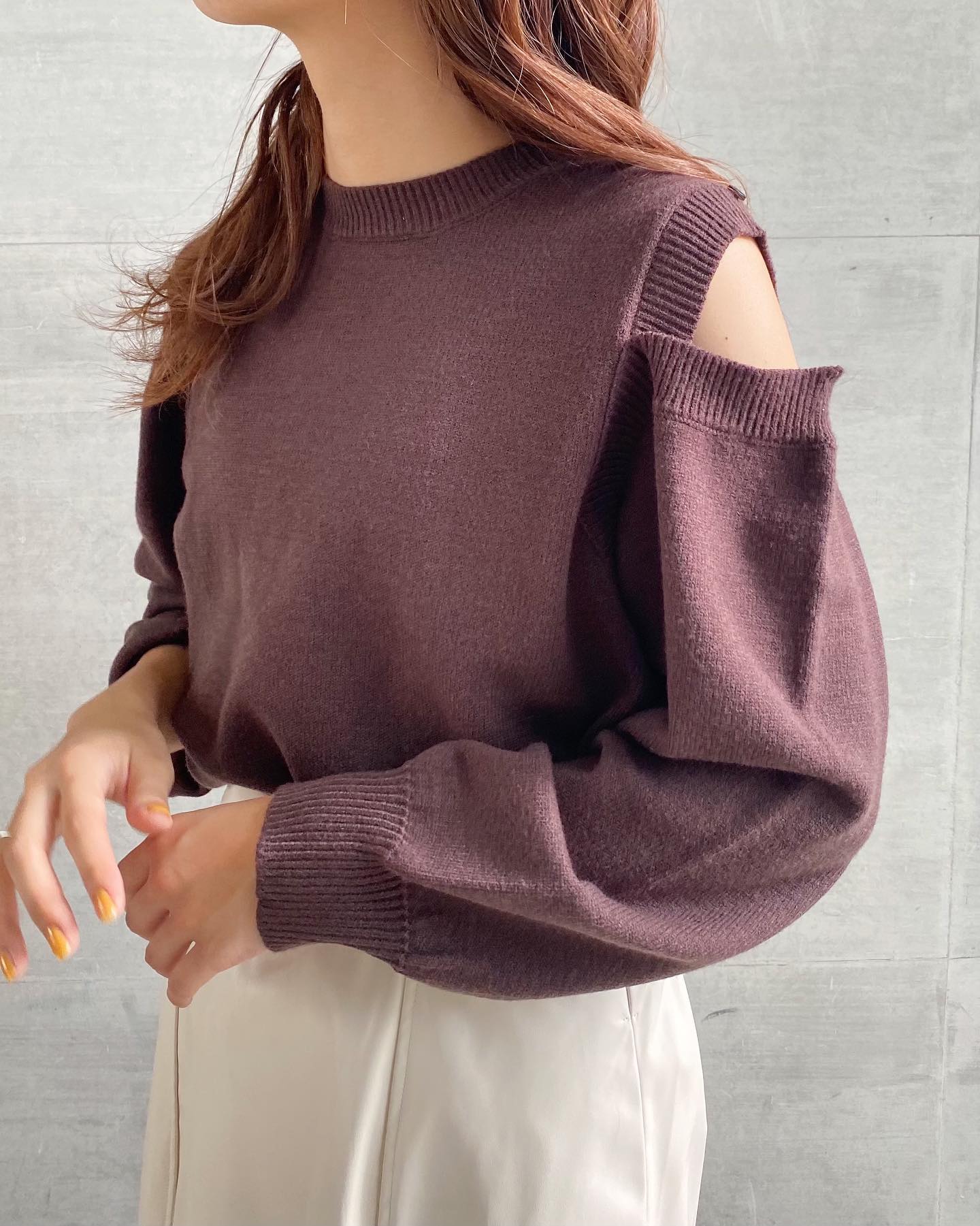 【new arrival】⁡?RF280012B0022WAY肩ｽﾘｯﾄﾆｯﾄ▷¥3,190(税込)(店舗入荷中.ｵﾝﾗｲﾝ近日入荷)white / orange / brown#retrogirl_ootd #レトロガール #レトロガールコーデ #プチプラアイテム #プチプラファッション #プチプラコーデ  #秋アイテム　#秋カラー　#肩スリット #肩開き　#ニット　#ニットコーデ
