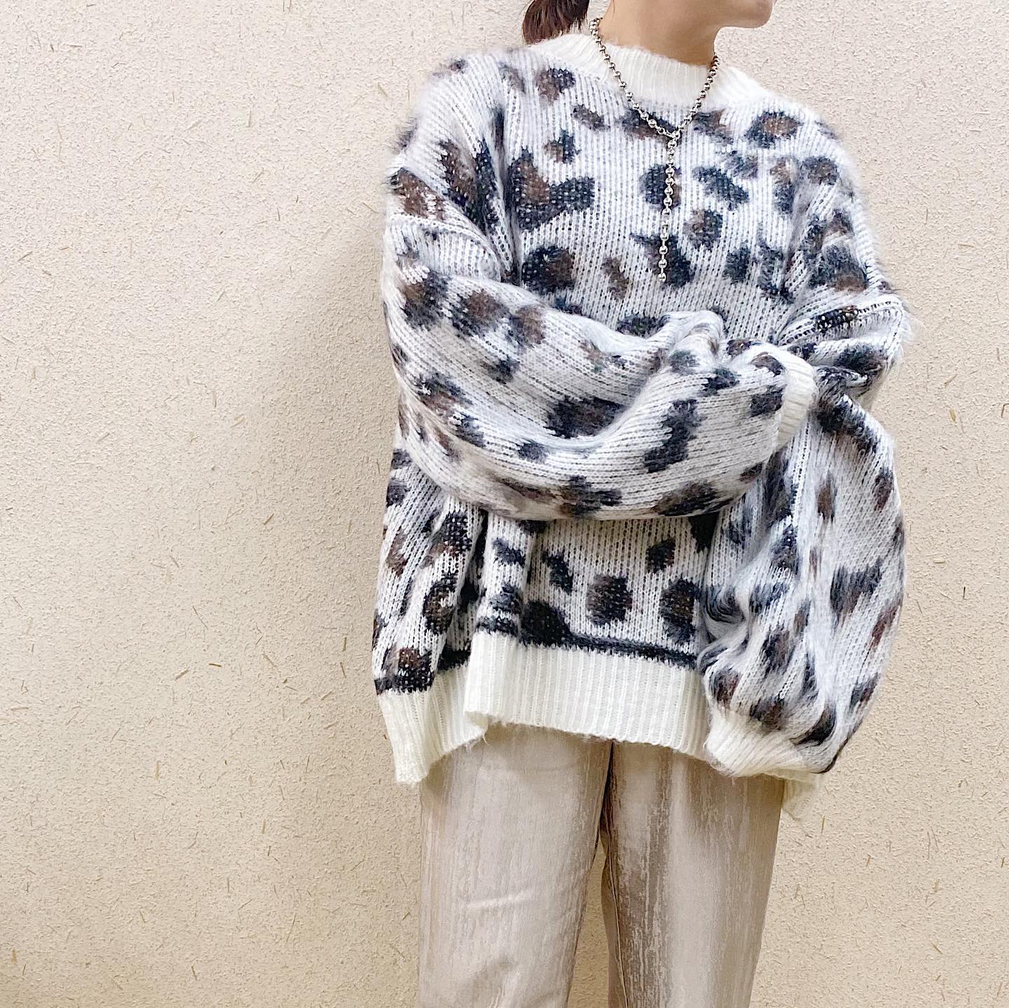 .﻿﻿﻿︎big leopard knit﻿ ¥7,590﻿﻿﻿﻿﻿﻿﻿﻿#ur_melty #ユアメルティ﻿#ニット #柄ニット #レオパードニット ﻿#ニットコーデ #柄ニットコーデ﻿#韓国ファッション #韓国風﻿#오오티디 #데일리룩 #패션 #패션스타그램 #옷스타그램﻿#일본패션 #유아멜티 #코디 #코디스타그램