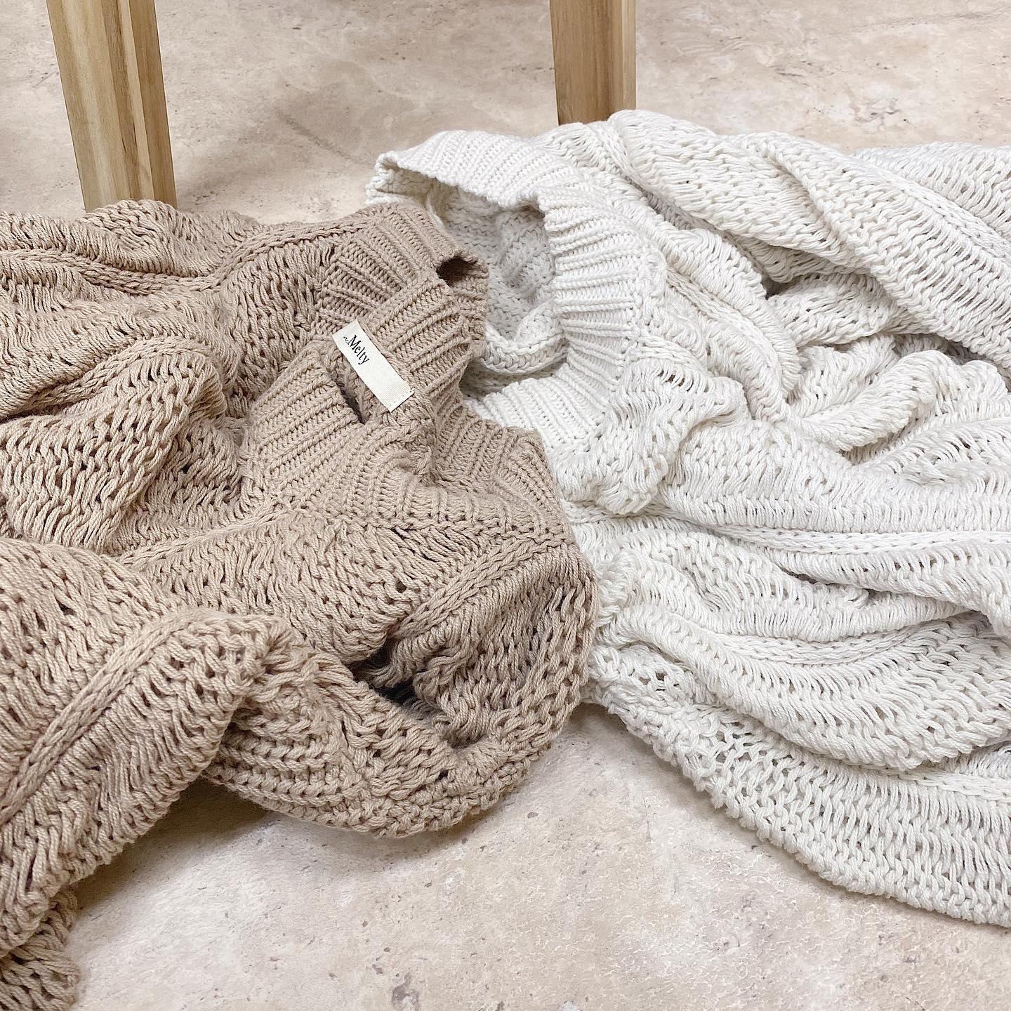 .︎shirring loose knit ¥4,950今週店舗入荷します♡#ur_melty #ユアメルティ#ニット #knit #カラーニット #ニットコーデ#デザインニット #デザインニットコーデ#春コーデ #韓国ファッション #韓国風#오오티디 #데일리룩 #패션 #패션스타그램 #옷스타그램#일본패션 #유아멜티 #코디 #코디스타그램