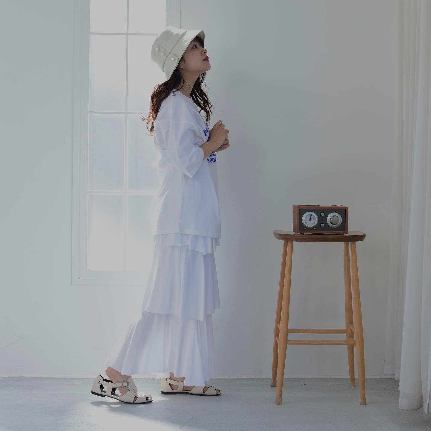 .﻿﻿﻿︎casual print tee﻿ ¥3,190﻿﻿︎3 dan frill skirt﻿ ¥5,390﻿﻿︎pearl hat ¥3,190﻿﻿﻿﻿﻿﻿﻿#ur_melty #urmelty #ユアメルティ﻿#フリルスカート #３段フリルスカート﻿#スカートコーデ #ティアードスカート﻿#バケハ #バケハ女子#バケハコーデ #ホワイトコーデ﻿#韓国ファッション #韓国風 #コリヨジャ﻿#オトジョ #大人女子 #オトジョコーデ﻿#오오티디 #데일리룩 #패션 #패션스타그램 #옷스타그램﻿#일본패션 #유아멜티 #코디 #코디스타그램