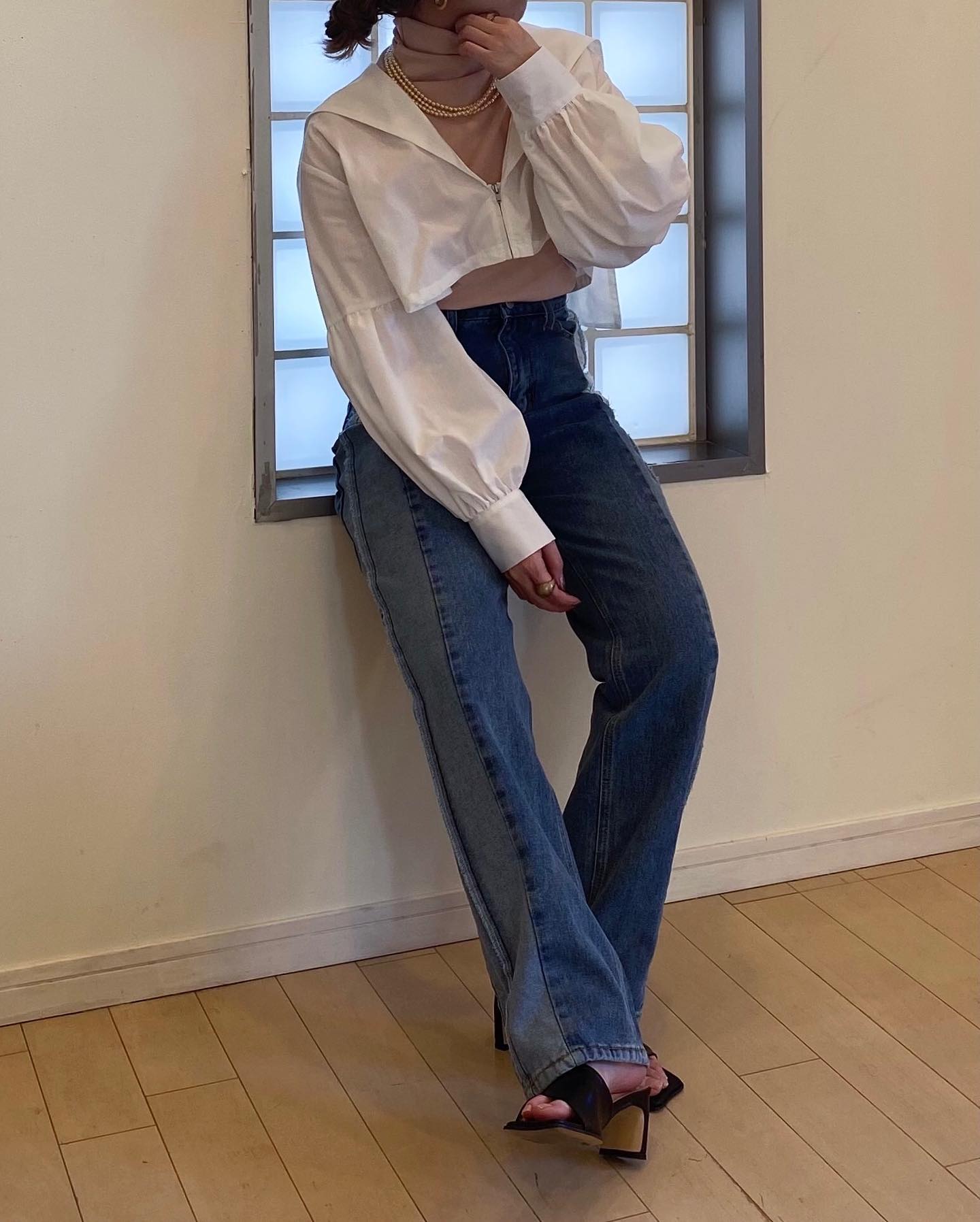 " new item "⁡︎セーラーカラーケープ ¥5,390⁡︎パッチデニムパンツ ¥4,290⁡⁡取り扱い店舗に入荷致しました。⁡オンライン来週入荷予定です。お楽しみに…♡⁡⁡⁡  ⁡⁡⁡ #urmelty #ユアメルティ #ケープ #ケープトップス #セーラーカラー #ケープコーデ #デニム #デザインデニム #デニムコーデ #デザインデニムコーデ #ミュールコーデ #ピンクコーデ  #デニムアイテム #ホワイトアイテム #カジュアルコーデ #カジュアルアイテム #春アイテム #春コーデ #韓国っぽ #韓国っぽコーデ #韓国ファッション #韓国風 #コリヨジャ #オトジョ #大人女子 #オトジョコーデ
