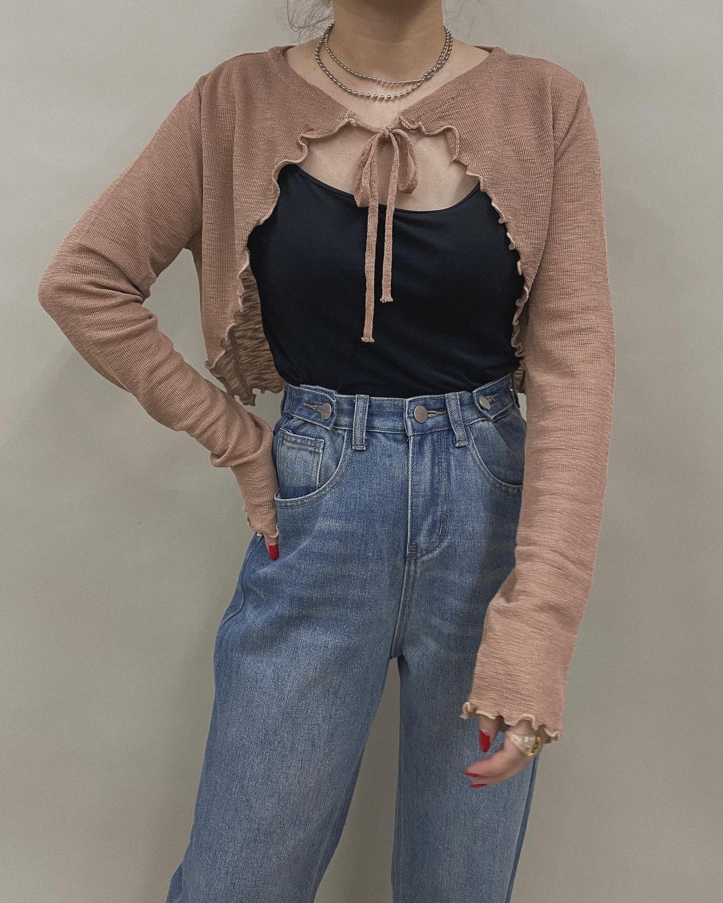 " newarrival "⁡︎クロップドカーディガン ¥3,190⁡︎ネオバボタンデニムパンツ ¥4,290⁡⁡人気アイテムになりますので、ぜひお早めにご覧下さいませ。⁡⁡⁡ ⁡⁡⁡⁡⁡ #urmelty #ユアメルティ  #カーディガン #クロップドカーディガン #カラーカーディガン #カーディガンコーデ #クロップドカーディガンコーデ #デニム #秋デニム #デニムパンツ #デザインデニムパンツ #デニムコーデ #デニムパンツコーデ #デザインデニムコーデ  #ガーリーコーデ #ガーリーアイテム #カジュアルコーデ #カジュアルアイテム #秋アイテム #秋コーデ #韓国っぽ #韓国っぽコーデ #韓国ファッション #韓国風 #コリヨジャ #オトジョ #大人女子 #オトジョコーデ