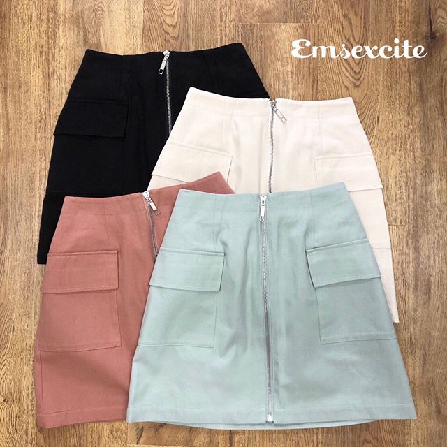 .定番台形スカートは前ジップがポイント------------------------------------?EM937531A013ZIP台形スカート¥2,300+tax.....@emsexciteをタグ付けでコーデや購入品を見せてね※タグ付けしてくれるとお知らせが来るので見つけやすいです^ ^いつも楽しみにしています....#エムズエキサイト #emsexcite #emsexcite好きと繋がりたい #お洒落さんと繋がりたい #プチプラ #プチプラコーデ #おしゃれさんと繋がりたい #スタイリスト #スタイリスト #雑誌 #モデル #撮影 #可愛い #大人ガーリー #大人カジュアル #着まわしコーデ #ブラウス #レーストップス #ノースリーブ #お呼ばれコーデ #デートコーデ