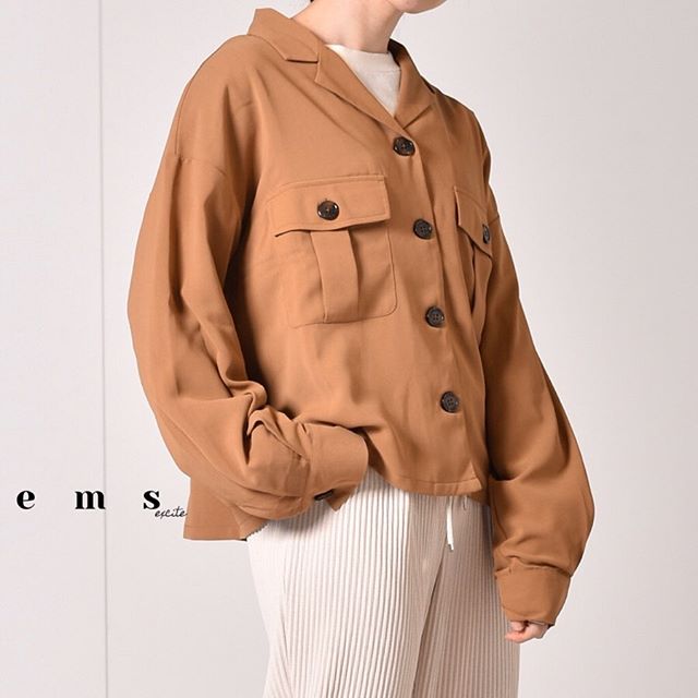 ︎﻿とろみのある生地で﻿大人カジュアル﻿------------------------------------﻿EP037523B001﻿開襟ダブルポケシャツ﻿¥2900+tax﻿﻿﻿﻿﻿﻿﻿﻿﻿﻿﻿﻿﻿﻿﻿#emsexcite #エムズエキサイト﻿#ems #エムズ #emsexciteコーデ﻿#emsexcite好きと繋がりたい #お洒落さんと繋がりたい #プチプラ #プチプラコーデ  #可愛い #大学生 #高校生 #量産型 #大人ガーリー #大人カジュアル #着まわしコーデ #ピンク大好き  #ガーリー #エムズエキサイトコーデ #エムズコーデ #emsコーデ #spring  #春物 #新作 #newarrival