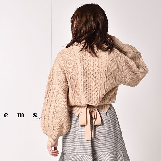 ︎﻿後ろ姿もぬかりなし﻿------------------------------------﻿EP080012A015﻿ケーブル後ろあきニット﻿¥2300+tax﻿﻿﻿﻿﻿﻿﻿﻿﻿﻿﻿﻿﻿﻿﻿#emsexcite #エムズエキサイト﻿#ems #エムズ #emsexciteコーデ﻿#emsexcite好きと繋がりたい #お洒落さんと繋がりたい #プチプラ #プチプラコーデ  #可愛い #大学生 #高校生 #量産型 #大人ガーリー #大人カジュアル #着まわしコーデ #ピンク大好き  #ガーリー #エムズエキサイトコーデ #エムズコーデ #emsコーデ #spring  #春物 #新作 #newarrival