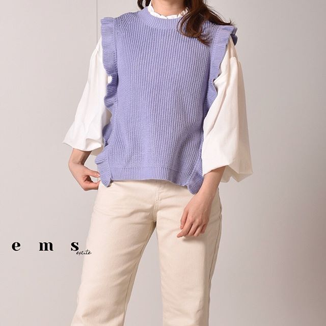 ︎﻿大人気アイテムの﻿newバージョンが登場です﻿————————————————﻿EM080012G004﻿フリルニットベスト﻿¥2500+tax﻿﻿﻿﻿﻿﻿﻿﻿﻿﻿#emsexcite #エムズエキサイト﻿#emsexciteコーデ #ベスト