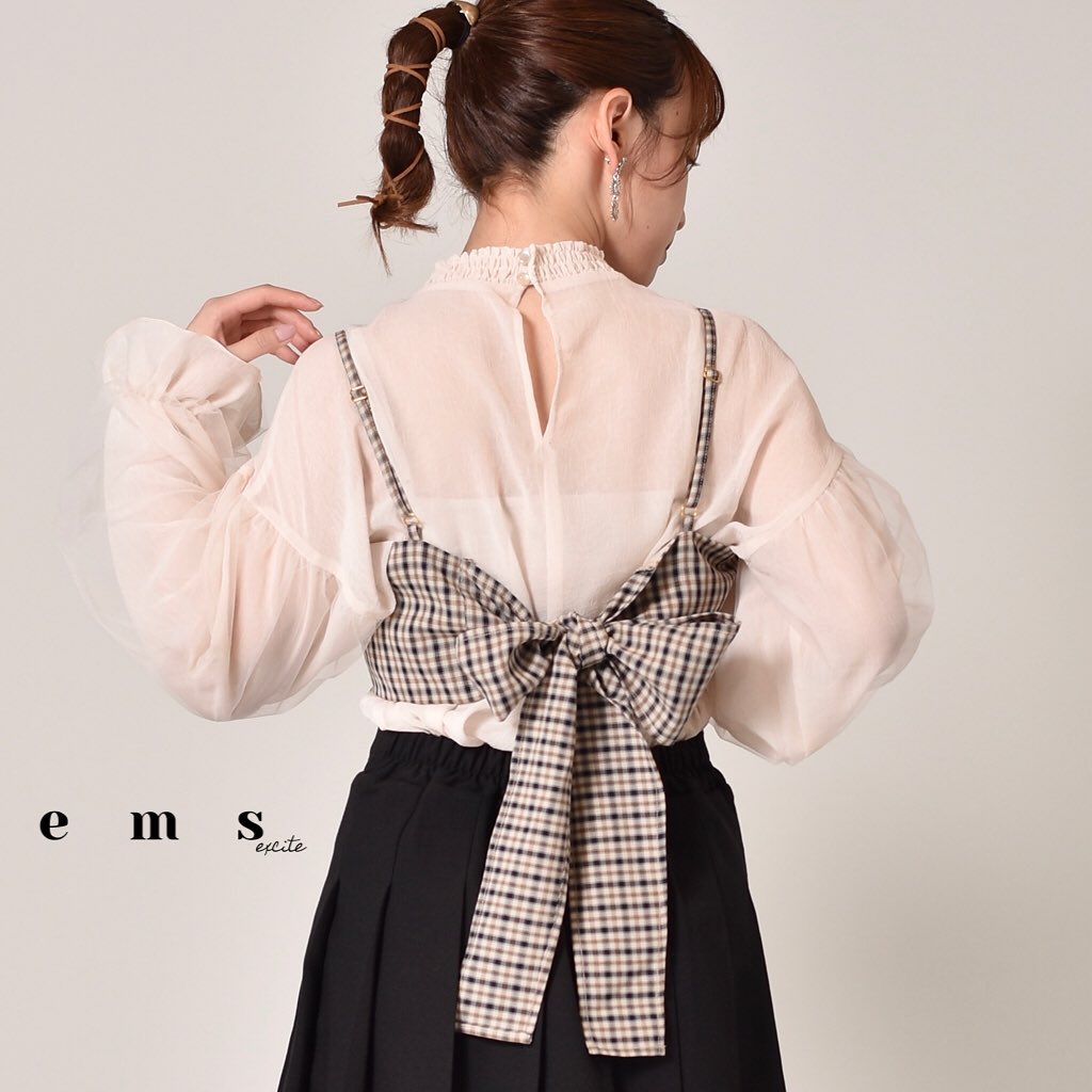 ︎﻿着回し力抜群のブラウスとビスチェがセット?﻿大きめのバックリボンが目を引くデザイン﻿————————————————﻿EF056423T001﻿チェックビスチェ+袖ボリュームブラウスset﻿¥3190with tax﻿﻿﻿﻿﻿﻿﻿﻿#emsexcite #エムズエキサイト﻿#emsexciteコーデ #ブラウス #ビスチェ﻿#秋物 #新作
