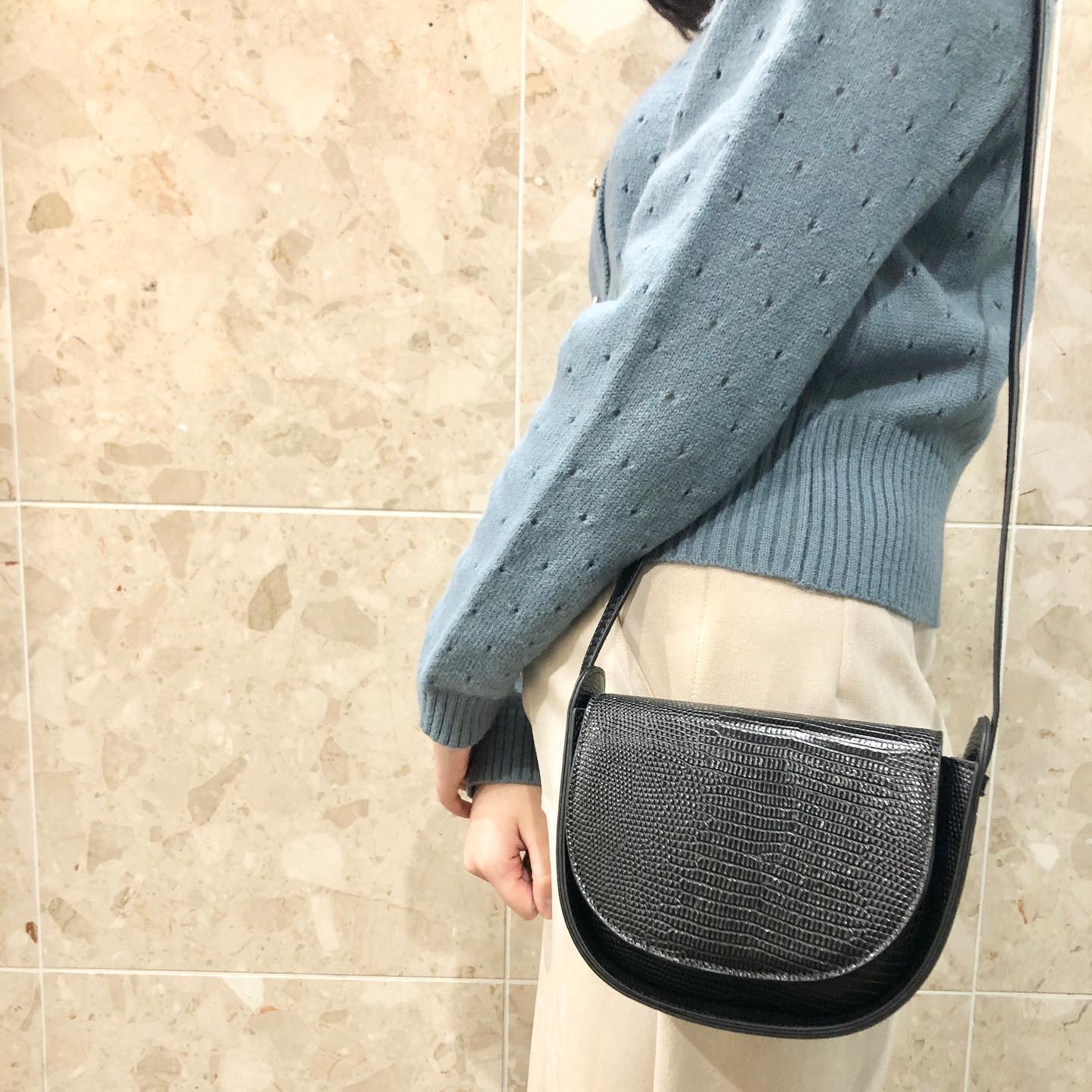 ︎﻿今週入荷の新作アイテム﻿ころんとしたシルエットが可愛い﻿————————————————﻿EP156443C001﻿リザードショルダーBAG﻿￥2750 with tax ﻿ivory blue black﻿﻿#emsexcite #エムズエキサイト﻿#emsexciteコーデ#バッグ#リザード#ショルダーバッグ#春服#新作#プチプラ