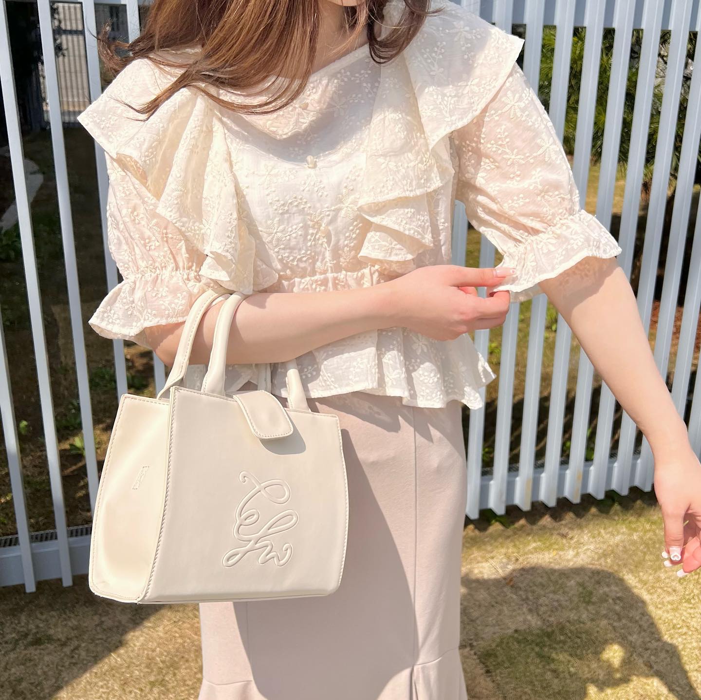 エムズグレイシー 胸もとフリルカットソー&スカート（トップページ  