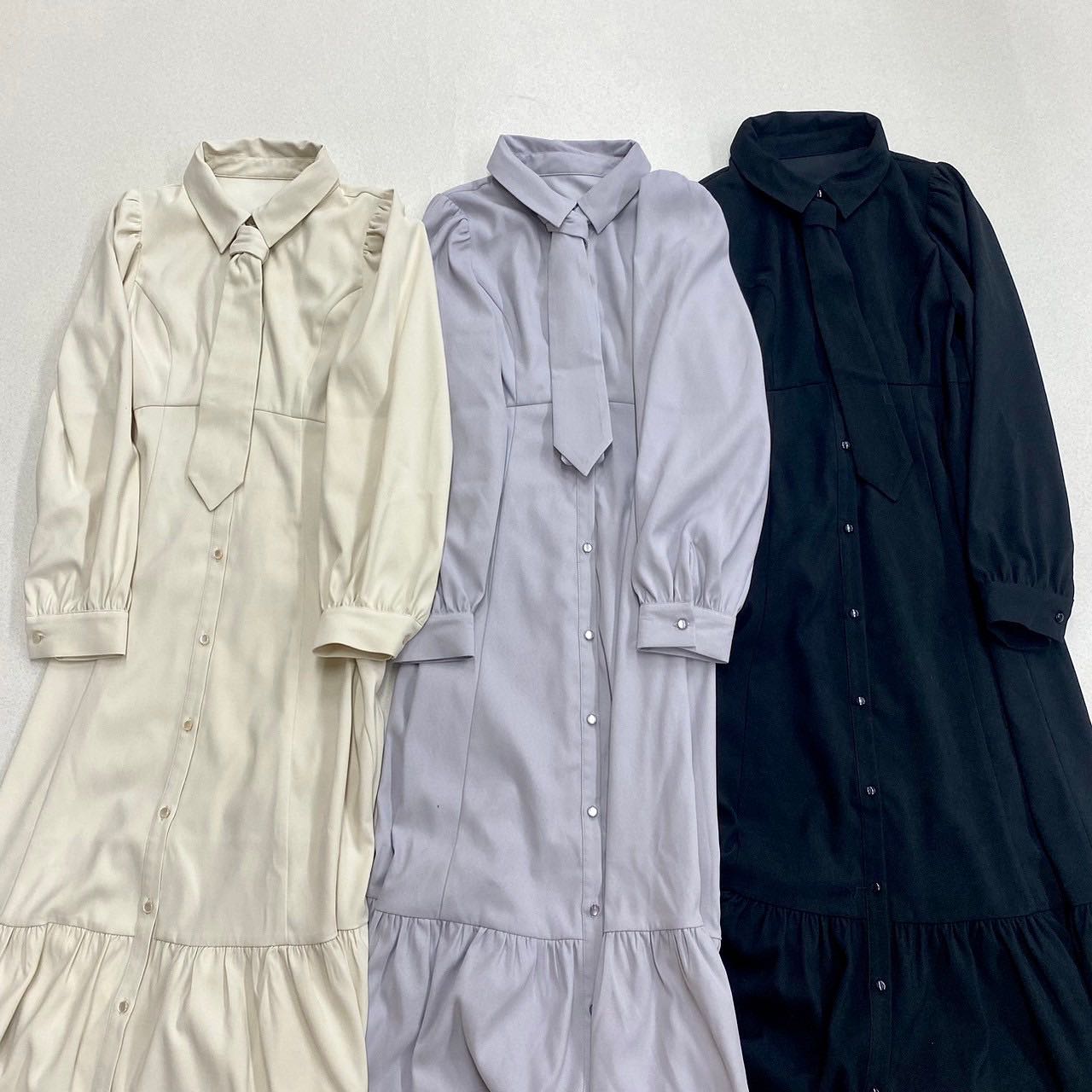 ? NEW ARRIVAL ?⁡⁡♡EP456222B001ネクタイ付フリルワンピ　¥4,290（税込）⁡【 color 】⁡écru . gray . black⁡今年大人気のネクタイ付きアイテムフリルワンピでガーリーコーデにはもちろんですがロング丈で綺麗目お姉さんコーデにもぴったり⁡春先まで長くご着用出来るアイテムで、今の時期にはカーデ合わせがおすすめです?⁡⁡店舗今週入荷オンライン近日入荷#emsexcite #エムズエキサイト #emsexciteコーデ#秋コーデ  #冬コーデ  #秋冬コーデ#ネクタイ #ネクタイコーデ #ネクタイアイテム#ワンピ #ワンピース #ワンピコーデ #ワンピースコーデ #ワンピースコーディネート #フリルワンピース#高見えコーデ #プチプラ高見えコーデ #高見えファッション#大人ガーリー #大人ガーリーコーデ #フレンチガーリー #ガーリーファッション #ガーリーコーデ#トレンドファッション #トレンドコーデ #トレンドアイテム
