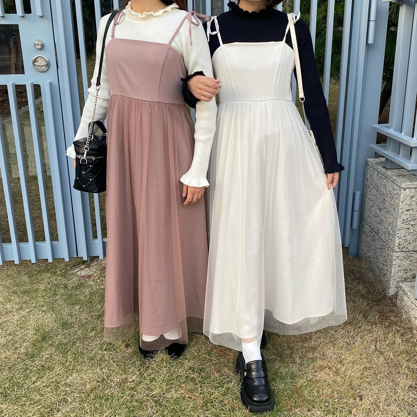 ? NEW ARRIVAL ?⁡⁡♡EW337522T001チュールキャミワンピ　¥4,290（税込）⁡【 color 】⁡white . pink . black⁡スカート部分がチュール素材になったキャミワンピ⁡チュールスカートが歩く度に揺れ、女の子らしさを更に演出してくれるガーリーアイテム?⁡合わせるインナーを変えれば、季節感問わずにご着用していただけます⁡店舗今週入荷オンライン近日入荷#emsexcite #エムズエキサイト #emsexciteコーデ#秋コーデ #冬コーデ #秋冬コーデ#チュール #チュールアイテム #キャミワンピ #キャミワンピース #キャミワンピースコーデ#ワンピースコーディネート #チュールワンピース#高見えコーデ #プチプラ高見えコーデ #高見えファッション　#大人ガーリー #大人ガーリーコーデ #フレンチガーリー #ガーリーファッション #ガーリーコーデ#トレンドファッション #トレンドコーデ #トレンドアイテム