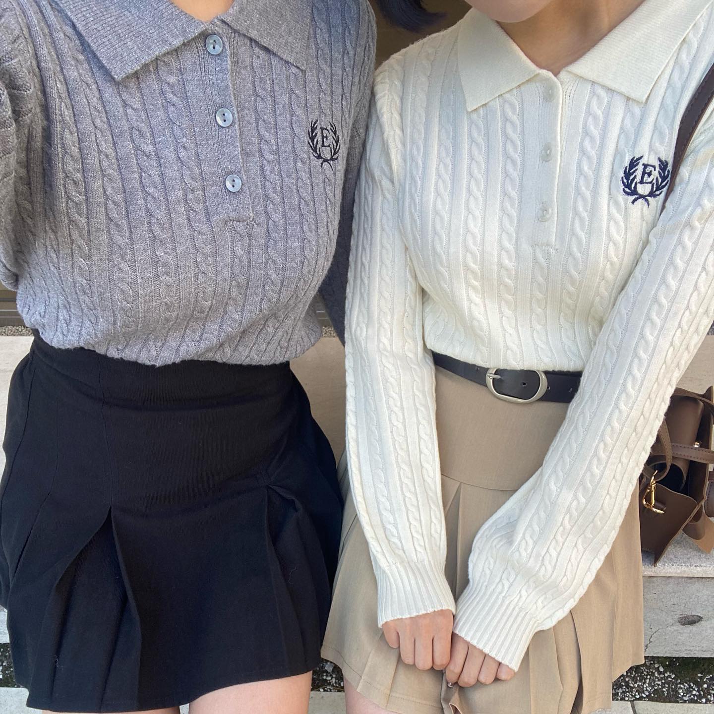 ? NEW ARRIVAL ?⁡⁡♡EP457112T001ケーブルポロニットプルオーバー　¥3,850（税込）⁡【 color 】⁡white . pink . gray . navy⁡⁡エムズ大人気のケーブルニットアイテムに新作が登場胸元にはエムズのエンブレムが刺繍されたオリジナルアイテム！⁡カラー展開も豊富なので、お友達とお揃いで着ても写真映えして可愛い⁡⁡店舗今週入荷オンライン近日入荷#emsexcite #エムズエキサイト #emsexciteコーデ#秋コーデ #冬コーデ #秋冬コーデ#ケーブルニット #ニット #ニットコーデ #ニットコーディネート #ポロニット #ニットアイテム#高見えコーデ #プチプラ高見えコーデ #高見えファッション　#大人ガーリー #大人ガーリーコーデ #フレンチガーリー #ガーリーファッション #ガーリーコーデ#トレンドファッション #トレンドコーデ #トレンドアイテム⁡