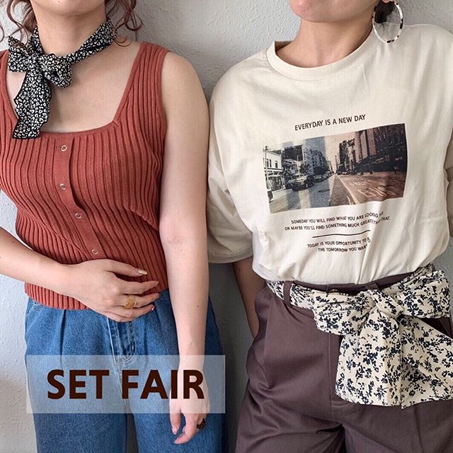 .【SET FAIR !!!】.＼ 8/1(木)〜8/18(日) ／対象の新作商品２点お買い上げで¥3,000+tax !!お得なSET FAIR 今日からです.?RE980012B022スクエアリブニット∥color∥ beige / orange / khaki / brown..?RE941511B022フォトロゴpt Tee∥color∥ beige / white / brown..#retrogirl#newarrival#fashion#autumn#knit#レトロガール#カジュアル#カジュアルアイテム#プチプラ#プチプラアイテム#プチプラファッション#プチプラコーデ#ニットタンク#フォトt