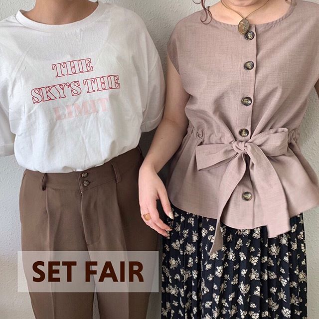 .【SET FAIR !!!】.＼ 8/1(木)〜8/18(日) ／対象の新作商品２点お買い上げで¥3,000+tax !!お得なSET FAIR 今日からです.?RE941511B021UV加工ロゴTee∥color∥ white / beige / brown..?RE956623B023フレンチSリボンBL∥color∥ beige / white / brown..#retrogirl#newarrival#fashion#autumn#blouse#レトロガール#カジュアル#カジュアルアイテム#プチプラ#プチプラアイテム#プチプラファッション#プチプラコーデ#リボンブラウス#ロゴt