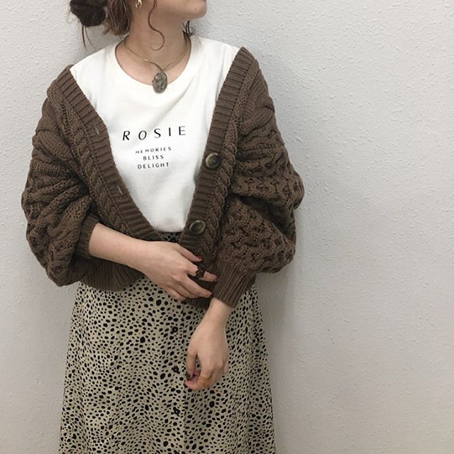 .【Recommended  knit item】.?RW980012C001 1.5GGケーブルカーデ▷¥2,900+tax(店舗入荷中).∥color∥brown / ivory / beige / purple..#retrogirl#newarrival#fashion#Autumn#knit#レトロガール#カジュアル#カジュアルアイテム#プチプラ#プチプラアイテム#プチプラファッション#プチプラコーデ#ニットカーディガン#ケーブルニットカーディガン#カーディガン