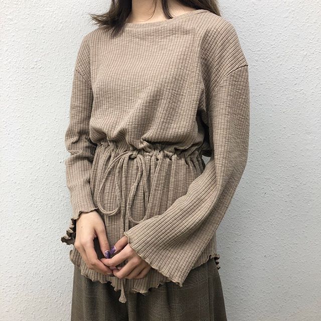 .【new arrival】.?RW9P0111D001 リブドロストTee▷¥2,500+tax(店舗入荷中).∥color∥beige / brown / green..#retrogirl#newarrival#fashion#Autumn#レトロガール#カジュアル#カジュアルアイテム#プチプラ#プチプラアイテム#プチプラファッション#プチプラコーデ#デザイントップス#ドロストt