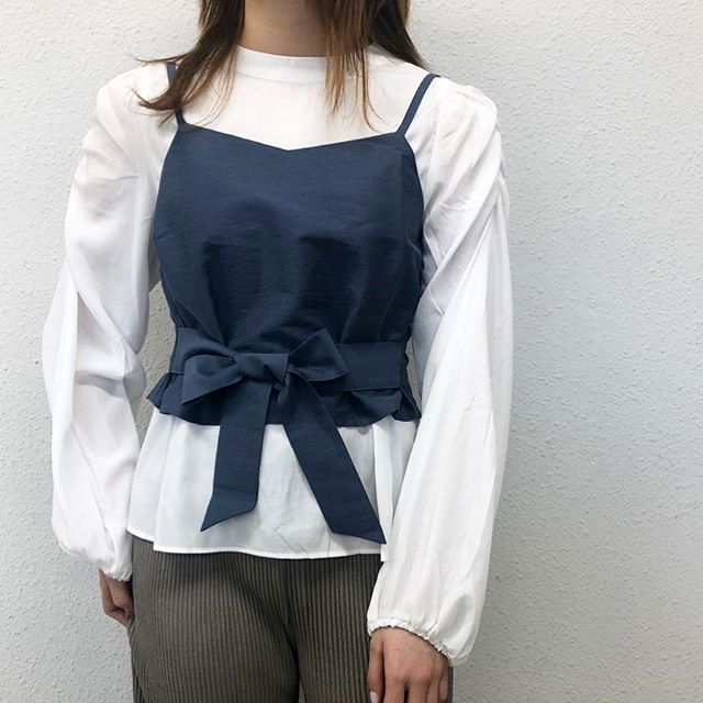 .【new arrival】﻿?RP037523G006 ビスチェSETブラウス▷¥2,900+tax(今週店舗入荷)﻿∥color∥blue / beige / black﻿#retrogirl#retrogirl2020ss#レトロガール#レトロガールコーデ#プチプラ#プチプラコーデ#ビスチェセットブラウス#ビスチェコーデ