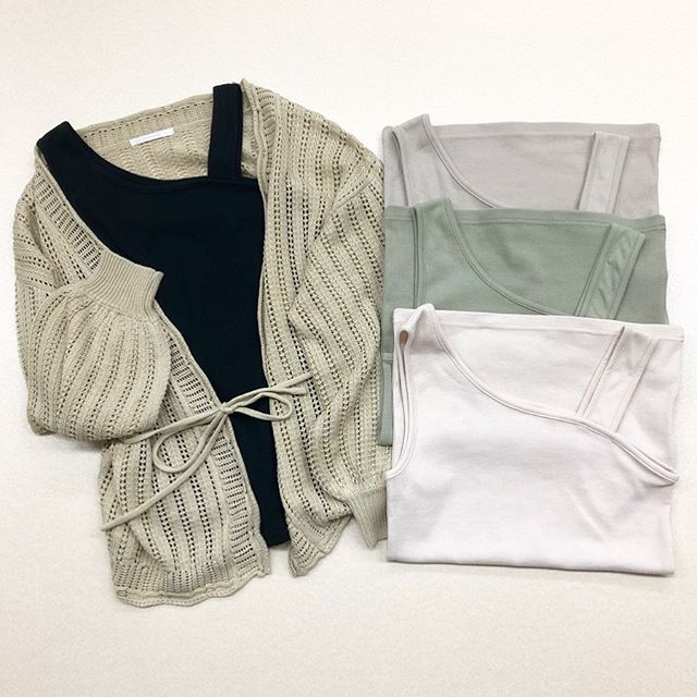.﻿【new arrival】﻿﻿?RM041511T007 アシメタンクトップ﻿▷¥1,300+tax ﻿(店舗.オンライン入荷中)﻿﻿∥color∥﻿green / white / gray / black﻿﻿#retrogirl#retrogirl2020ss﻿#レトロガール#レトロガールコーデ﻿﻿#アシメネックタンク