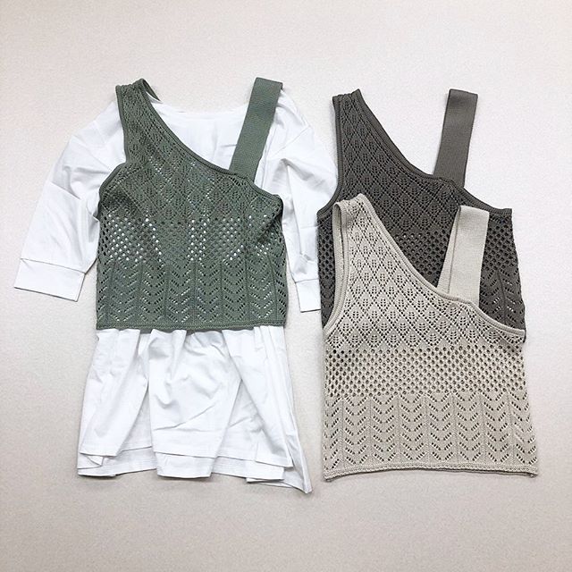 .﻿【new arrival】﻿﻿?RS080012T022 2WAYスカシニットキャミ﻿▷¥1,900+tax ﻿(店舗.オンライン.ZOZOTOWN入荷中)﻿﻿∥color∥﻿green / white / brown﻿﻿#retrogirl#retrogirl2020ss﻿#レトロガール#レトロガールコーデ﻿﻿#スカシニットキャミ#ニットキャミ