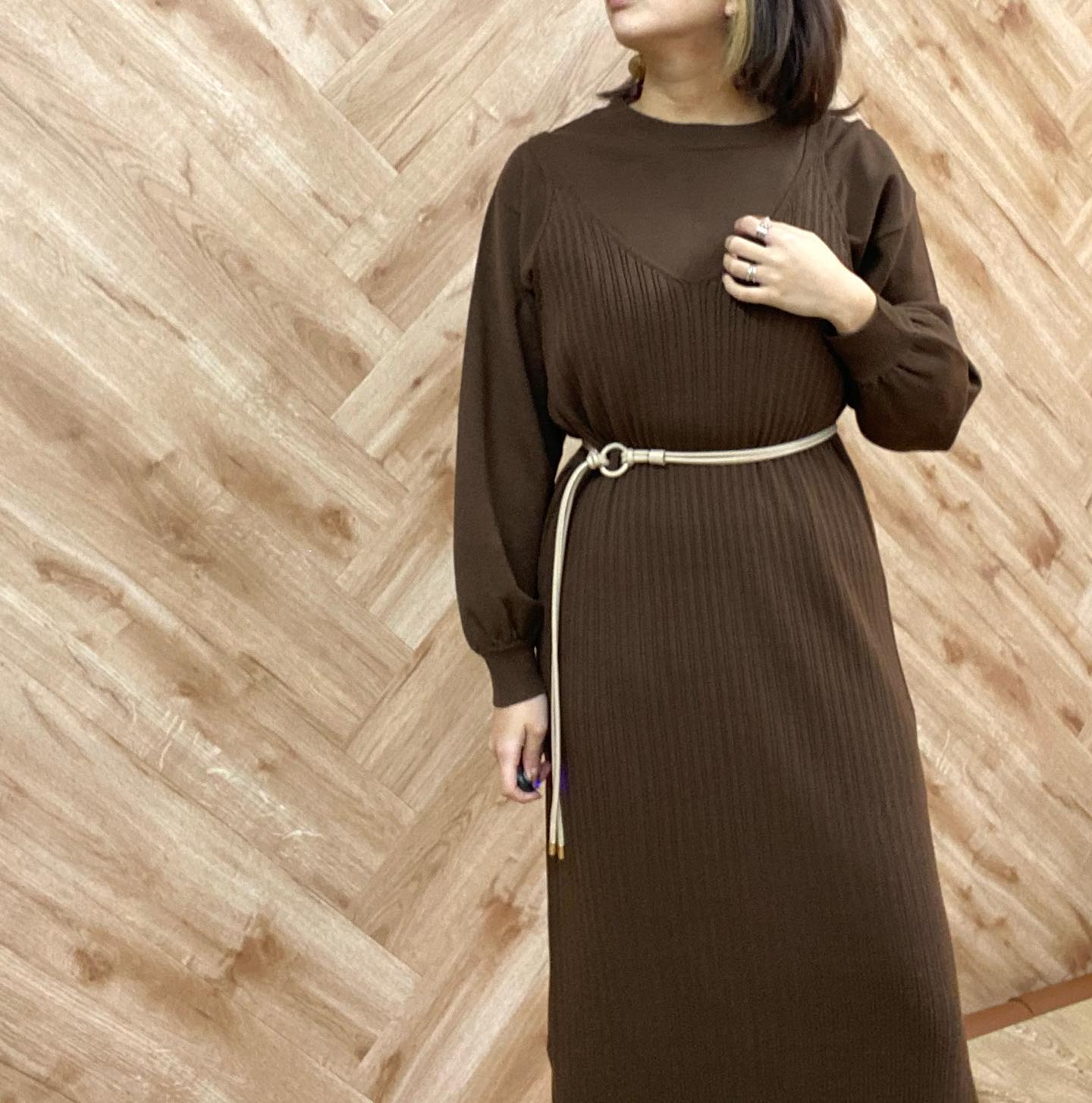 New Arrival Rwt002 2ﾋﾟｰｽﾆｯﾄop 4 500 Tax 店舗今週入荷 オンライン予約受付中 近日入荷予定 Color L Brown D Brown Black4通りの着方ができる着回し豊富な ﾆｯﾄﾜﾝﾋﾟゆったりしたｼﾙｴｯﾄはおうち時間にも Retrogirl Ootd レトロガール レトロガール