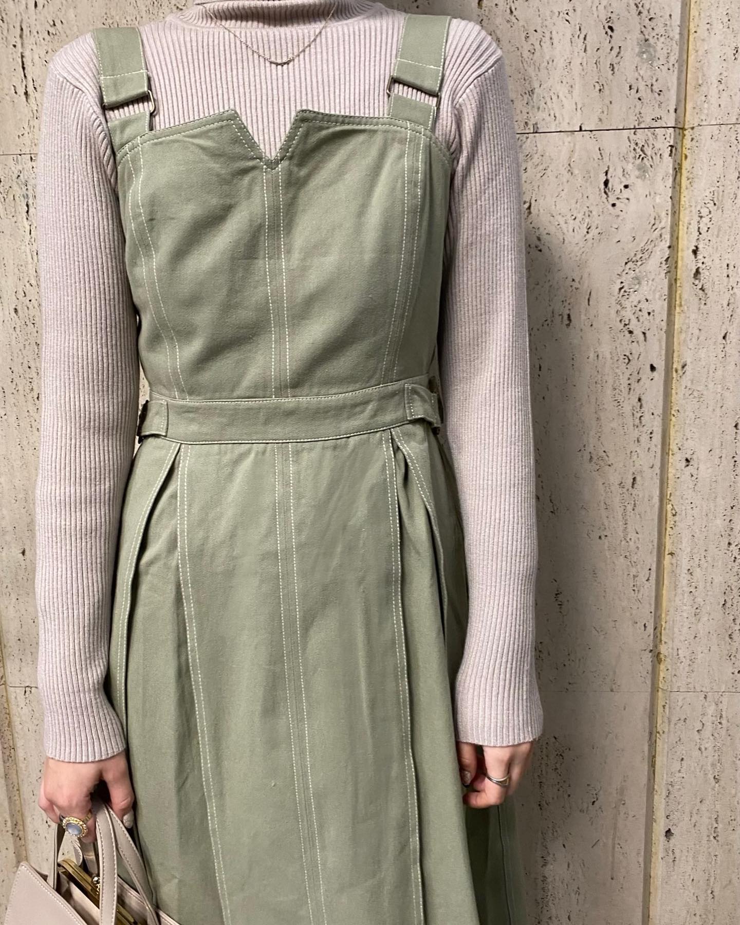 .【new color】﻿﻿﻿?RF027422B001 ﾌﾟﾘｰﾂｼﾞｬﾝｽｶOP▷¥4,290（税込）(店舗今週追加.オンライン近日入荷予定)﻿﻿∥color∥﻿ green大好評いただきましたｼﾞｬﾝｽｶに新色登場！春まで長く着られるｸﾞﾘｰﾝが鮮やか人気色のwhiteとblackは追加入荷です#retrogirl_ootd#レトロガール#レトロガールコーデ#トレンドファッション#プチプラコーデ#タックスカート #ジャンスカ#ステッチ #ステッチデザイン #新色