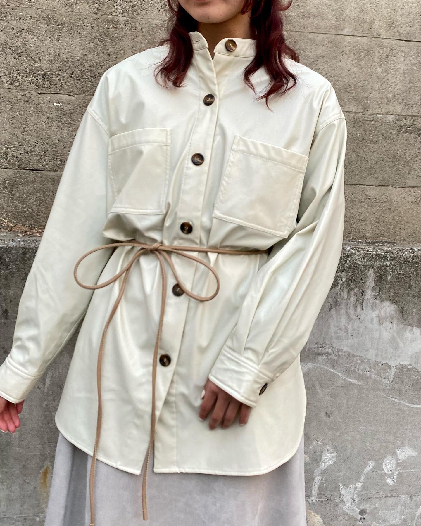 .【new arrival】﻿﻿?RP156621T002 ｴｺﾚｻﾞｰﾊﾞﾝﾄﾞｶﾗｰｼﾞｬｹｯﾄ▷¥3,190(税込)(店舗今週入荷.オンライン近日入荷予定)﻿﻿∥color∥﻿ white / green / beigeｴｺﾚｻﾞ-のためやわらかく春のｺｰﾃﾞにもなじみます前開きで羽織りとしてもgood #retrogirl_ootd#レトロガール#レトロガールコーデ#トレンドファッション#プチプラコーデ#バンドカラーシャツ #エコレザー#レザージャケット #春ジャケット#春カラー #春コーデ #2021ss