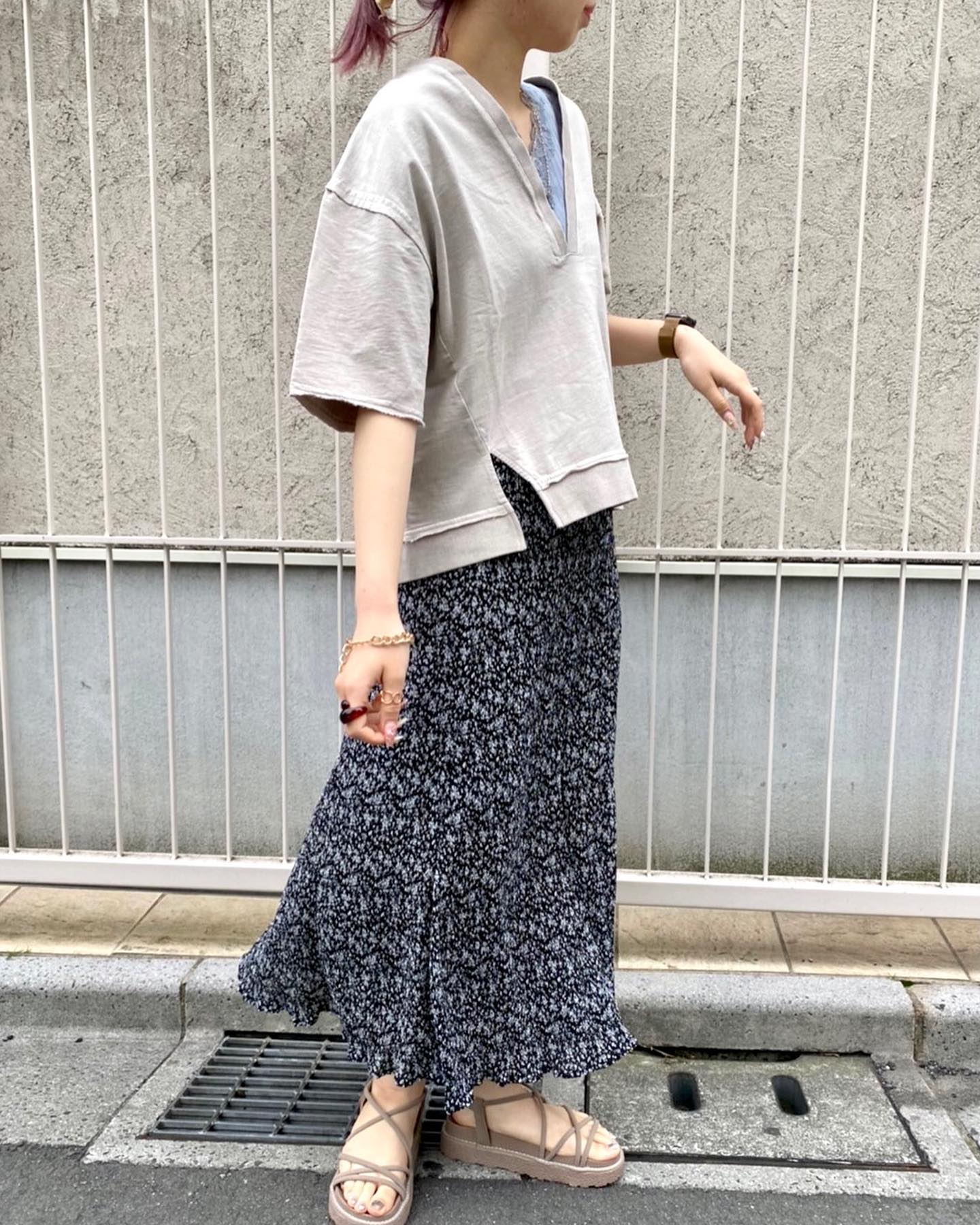 .【New arrival】﻿﻿? RM156411T002 深Vﾋﾟｸﾞﾒﾝﾄ半袖ﾌﾟﾙｵｰﾊﾞｰ▷¥2,530(税込)(店舗今週入荷.オンライン近日入荷) ﻿∥color∥﻿ purple / black / grey#retrogirl_ootd#レトロガール#レトロガールコーデ#トレンドファッション#プチプラコーデ#ピグメント #ピグメント加工#vネック #vネックtシャツ #夏tシャツ #パープル #ラベンダー#夏カラー #夏コーデ #2021ss