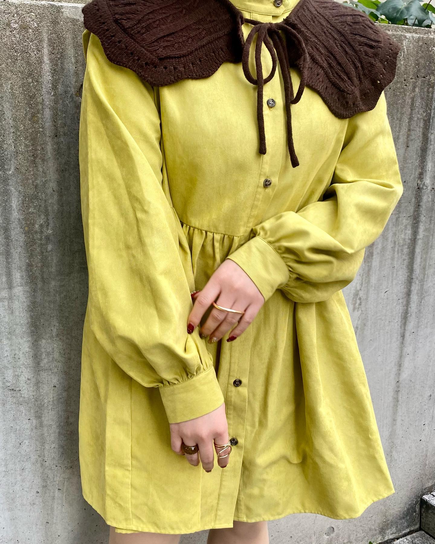 【New arrival】? RP256223B001肩ﾀｯｸﾁｭﾆｯｸﾌﾞﾗｳｽ▷¥3,190(税込)(店舗今週入荷.ｵﾝﾗｲﾝ近日入荷)∥color∥brown /  green / black#retrogirl_ootd#レトロガール#レトロガールコーデ#トレンドファッション#プチプラコーデ #冬カラー　#冬コーデ　#チュニック #チュニックコーデ　#チュニックブラウス