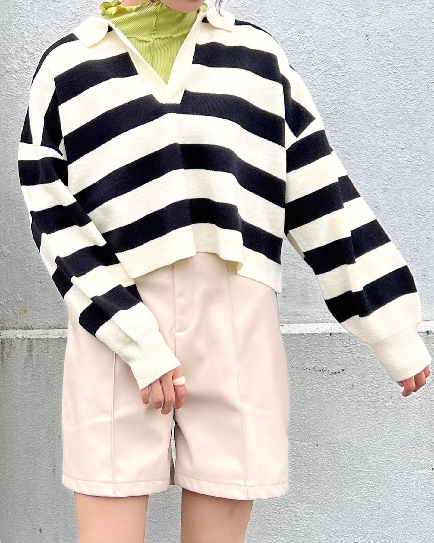 【New arrival】? RP257112T004ﾎﾞｰﾀﾞｰ襟ｼｮｰﾄﾆｯﾄ▷¥3,190(税込)(店舗今週入荷.ｵﾝﾗｲﾝ近日入荷)∥color∥green /  blue / black#retrogirl_ootd#レトロガール#レトロガールコーデ#トレンドファッション#プチプラコーデ #春カラー　#春コーデ　#ニット#ニットコーデ