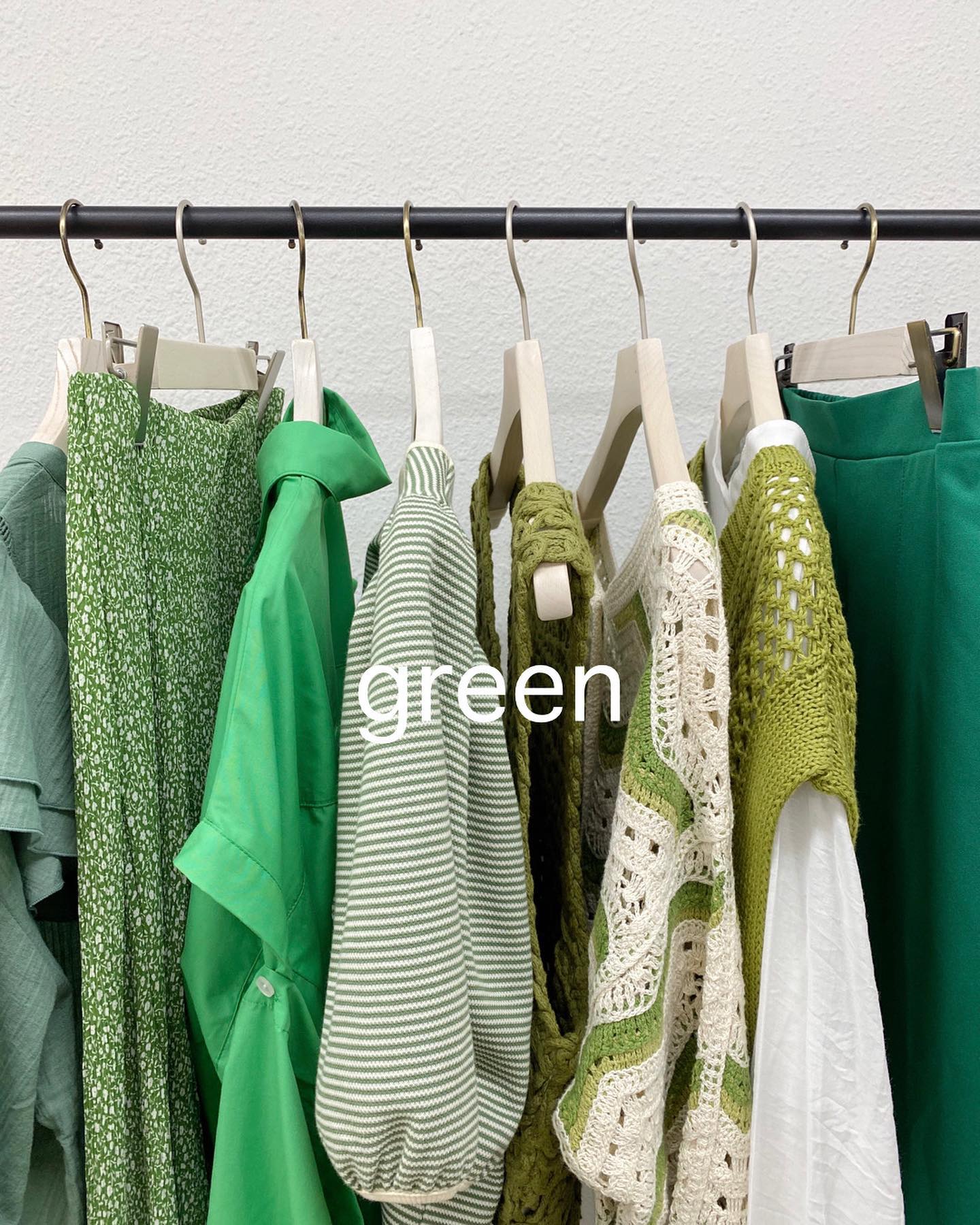【 green item code 】 RETRO GIRL おすすめグリーンアイテムを使ったコーデをご紹介！グリーン着用アイテム⁡? RA234832T004ﾀｯｸｽﾗｯｸｽﾊﾟﾝﾂ ¥3,190（税込）? RM257111T001ﾎﾞｰﾀﾞｰﾃﾚｺ半袖Tee ¥2,090（税込）? RM237523T001ｱｿｰﾄ2Wayｼｬﾂ ¥3,190（税込）? RM241512T001 2Wayｸﾛｼｪｶｰﾃﾞ ¥3,190（税込）? RM256912T001ﾒｯｼｭﾍﾞｽﾄSET ¥3,750（税込）? RM280023T002ﾊｼｺﾞﾚｰｽﾗｯﾌﾙﾌﾞﾗｳｽ ¥3,190（税込）? RM257111B0012WAYﾒｯｼｭﾛﾝｸﾞﾍﾞｽﾄ ¥3,190（税込）#retrogirl_ootd #レトロガール #レトロガールコーデ #プチプラアイテム #プチプラファッション #プチプラコーデ #春アイテム #春コーデ #トレンドアイテム #トレンドファッション #カラーコーデ #カラーアイテム #カラーファッション #グリーンコーデ　#グリーン