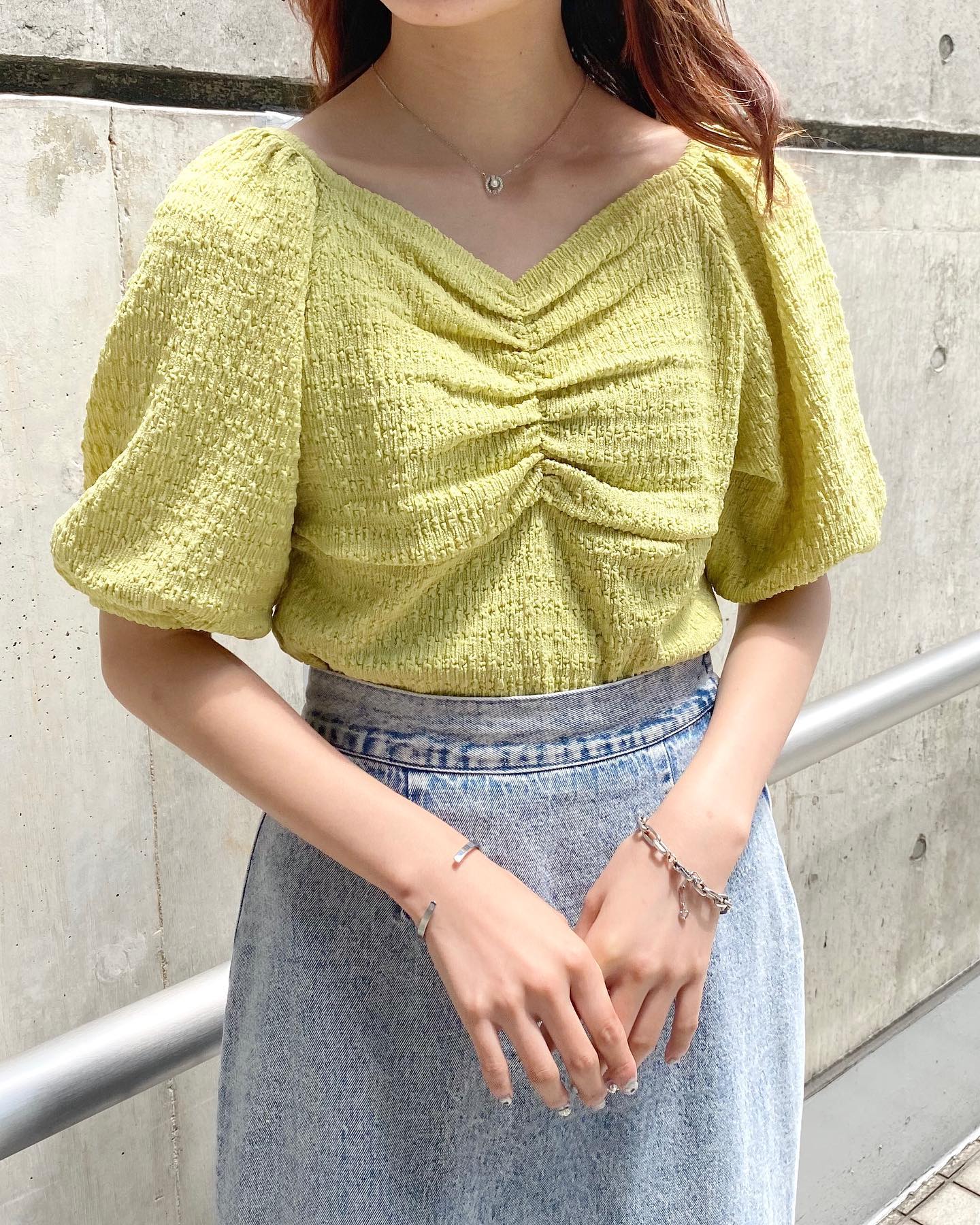 【new arrival】⁡? RL256411B001ｼﾞｬｶﾞｰﾄﾞ胸ｼｬｰﾘﾝｸﾞﾌﾟﾙｵｰﾊﾞｰ▷¥2,750(税込)(店舗今週入荷.ｵﾝﾗｲﾝ近日入荷)⁡white / yellow / black#retrogirl_ootd #レトロガール #レトロガールコーデ #プチプラアイテム #プチプラファッション #プチプラコーデ #夏アイテム #夏コーデ #トレンドアイテム #トレンドファッション #カラーコーデ #カラーアイテム #シャーリングプルオーバー