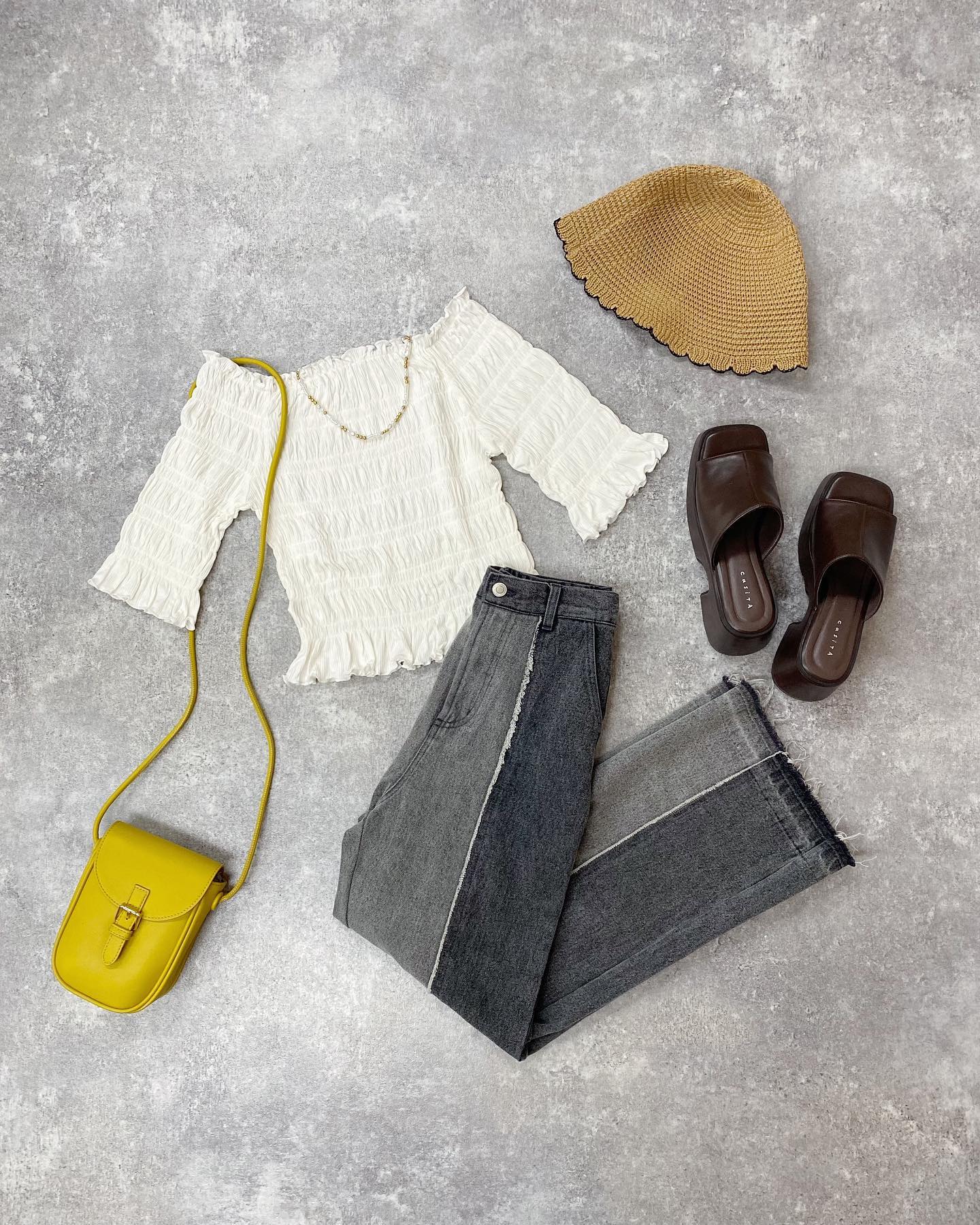 【 recommend cood 】⁡? RA280032B001ﾊﾟｯﾁﾃﾞﾆﾑﾊﾟﾝﾂ▷¥3,850(税込)(店舗今週入荷.ｵﾝﾗｲﾝ近日入荷)⁡blue / black#retrogirl_ootd #レトロガール #レトロガールコーデ #プチプラアイテム #プチプラファッション #プチプラコーデ #夏アイテム #夏コーデ #トレンドアイテム #トレンドファッション #カラーコーデ #カラーアイテム #パンツ #デニムパンツ　#パッチデニム  #パンツコーデ