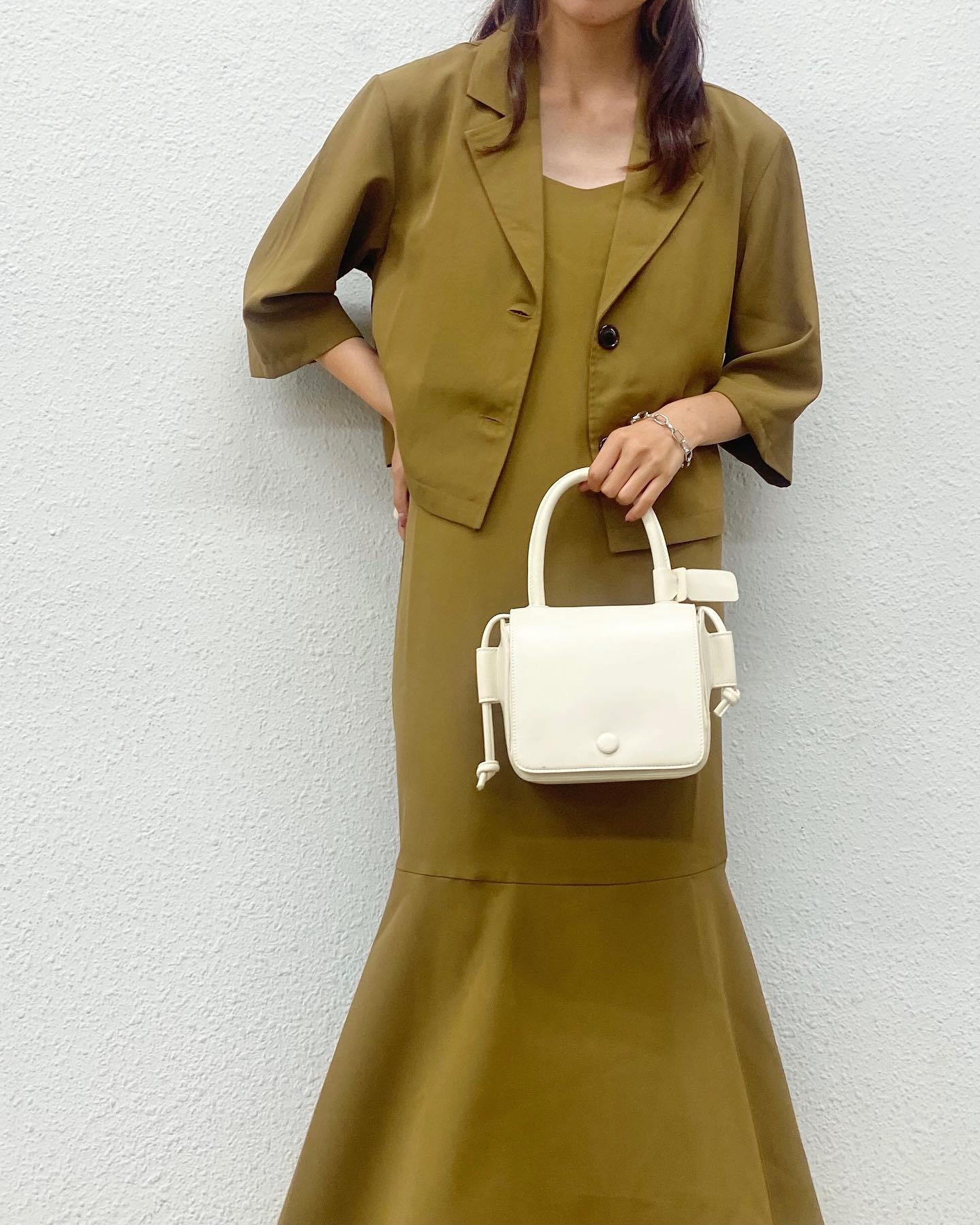 【new arrival】⁡? RE256622T002ｼﾞｬｹｯﾄSETｷｬﾐﾜﾝﾋﾟ▷¥4,950(税込)(店舗入荷中.ｵﾝﾗｲﾝ近日入荷)green / burgundy / black#retrogirl_ootd #レトロガール #レトロガールコーデ #プチプラアイテム #プチプラファッション #プチプラコーデ #夏アイテム #夏コーデ #秋アイテム　#秋カラー　#トレンドアイテム #ワンピース　#ワンピースコーデ　#セットアップ　#セットワンピ