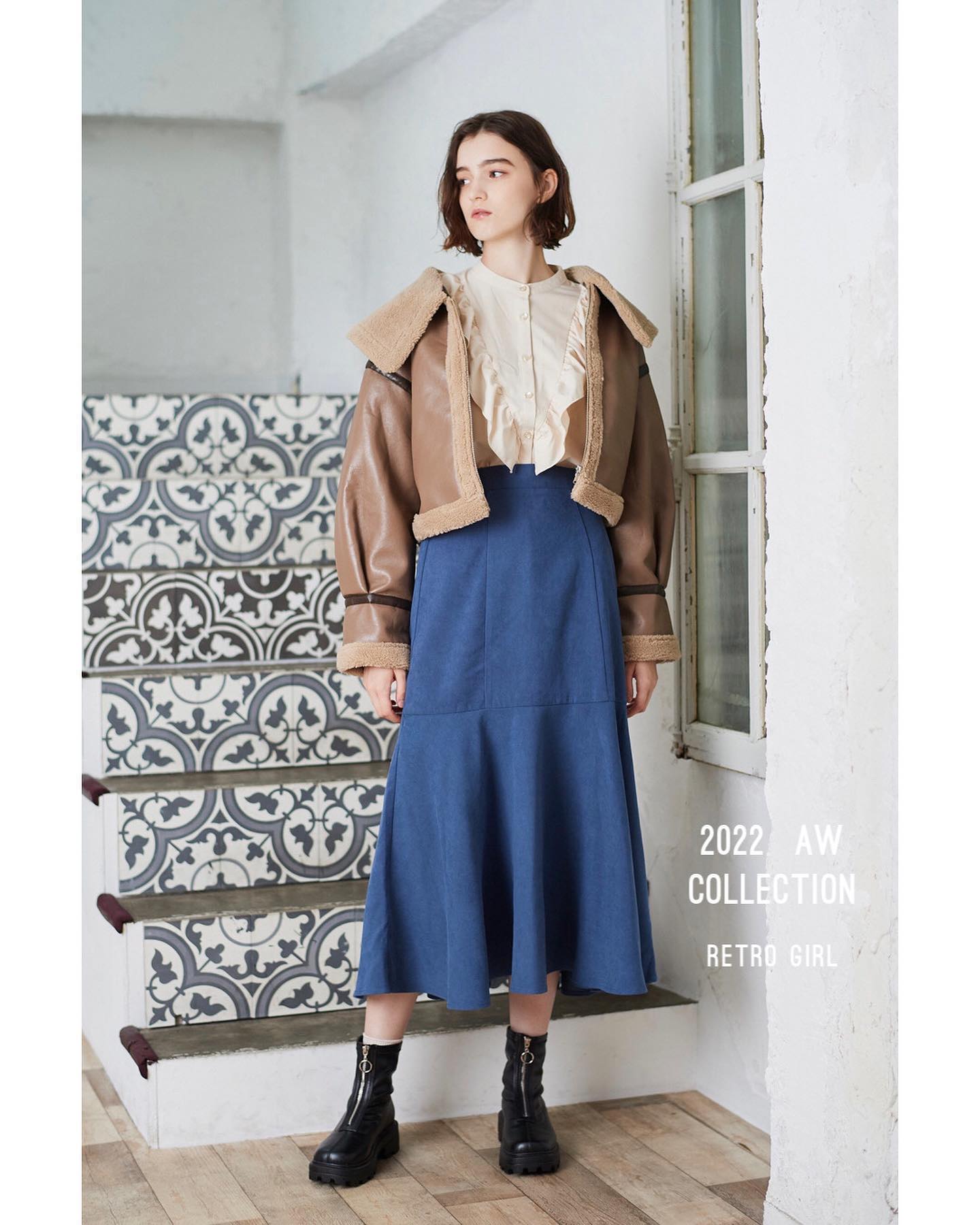 【RETRO GIRL 2022 autumn&winter vol.6】2022 autumn & winter visual🏷️RW256921B001ﾌｪｲｸﾚｻﾞｰﾑｰﾄﾝｼﾞｬｹｯﾄ ¥6,490🏷️RF237523T002袖ﾎﾞﾘｭｰﾑVﾌﾘﾙﾌﾞﾗｳｽ ¥3,190🏷️RF237531T003ﾋﾟｰﾁﾏｰﾒｲﾄﾞｽｶｰﾄ ¥3,190#retrogirl_ootd #レトロガール #レトロガールコーデ #プチプラアイテム #プチプラファッション #プチプラコーデ #夏アイテム #夏コーデ #秋アイテム　#秋カラー　#冬アイテム　#冬カラー#ダウン #ダウンコート #コート　#アウター　#aw #2022aw #アウター　#ムートンジャケット　#ジャケット　#マーメイドスカート　#スカート