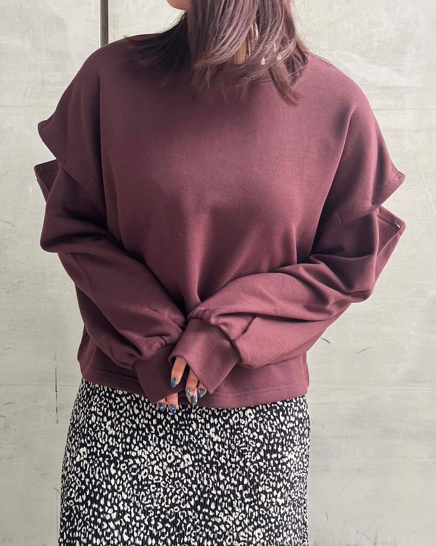 【new arrival】⁡?RW241511B0012WAY袖ｳﾗｹﾌﾟﾙｵｰﾊﾞｰ▷¥2,530(税込)⁡(店舗今週入荷.ｵﾝﾗｲﾝ近日入荷)⁡⁡⁡white / brown / charcoal⁡⁡⁡⁡⁡⁡#retrogirl_ootd #レトロガール #レトロガールコーデ #プチプラアイテム #プチプラファッション #プチプラコーデ  #秋アイテム　#秋カラー　#プルオーバー　#2way