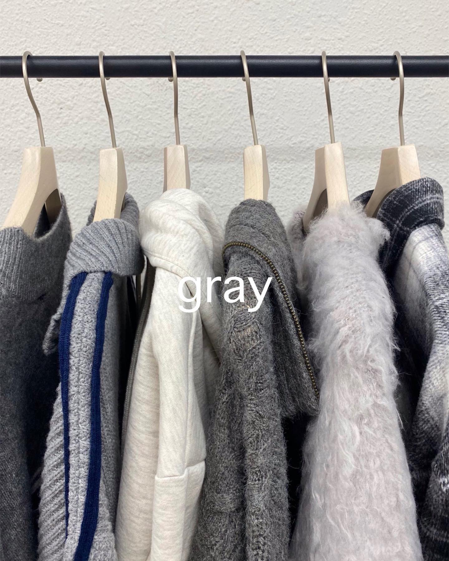 ⁡【 gray color item 】⁡トレンドカラーのグレー！RETRO GIRLでも多数ご用意しております是非チェックしてみてください?⁡⁡⁡⁡⁡⁡⁡⁡⁡⁡⁡⁡#retrogirl_ootd #レトロガール #レトロガールコーデ #プチプラアイテム #プチプラファッション#秋アイテム#秋コーデ #2023aw #冬アイテム#冬コーデ#ニット#ニットアイテム#ニットコーデ#ゆるコーデ#スカート#トレーナー#スウェット#グレーコーデ#グレーカラー#着回しアイテム#着回しコーデ#カジュアルコーデ#大人カジュアル#カジュアル#メンズライク