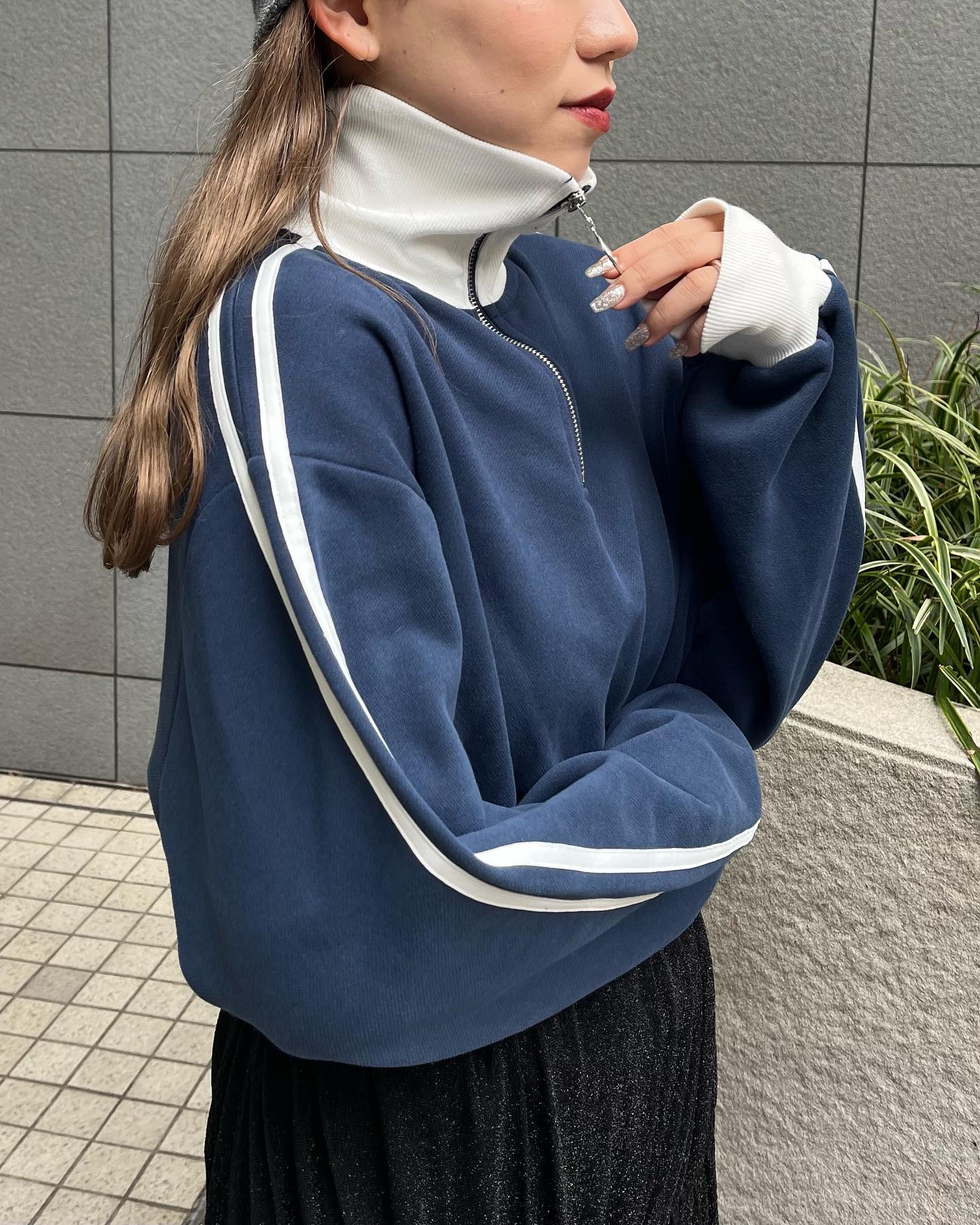 ⁡【 new arrival 】⁡トレンドのハーフジップデザインのトレーナー配色デザインになっておりコーデをカジュアルにまとめてくれるアイテムパンツはもちろん女の子らしくスカート合わせもオススメです⁡⁡?️RP480011T001配色ハーフジップトレーナー　¥3,190（税込）⁡⁡off-white / charcoal / dark  blue⁡⁡⁡（店舗今週入荷.オンライン近日入荷）⁡⁡⁡⁡⁡⁡⁡⁡⁡⁡⁡#retrogirl_ootd #レトロガール #レトロガールコーデ #プチプラアイテム #プチプラファッション#秋アイテム#秋コーデ #2023aw #冬アイテム#冬コーデ#トレーナー#配色トレーナー#トレーナーコーデ#着回しアイテム#着回しコーデ#カジュアルコーデ#大人カジュアル#カジュアル#メンズライク