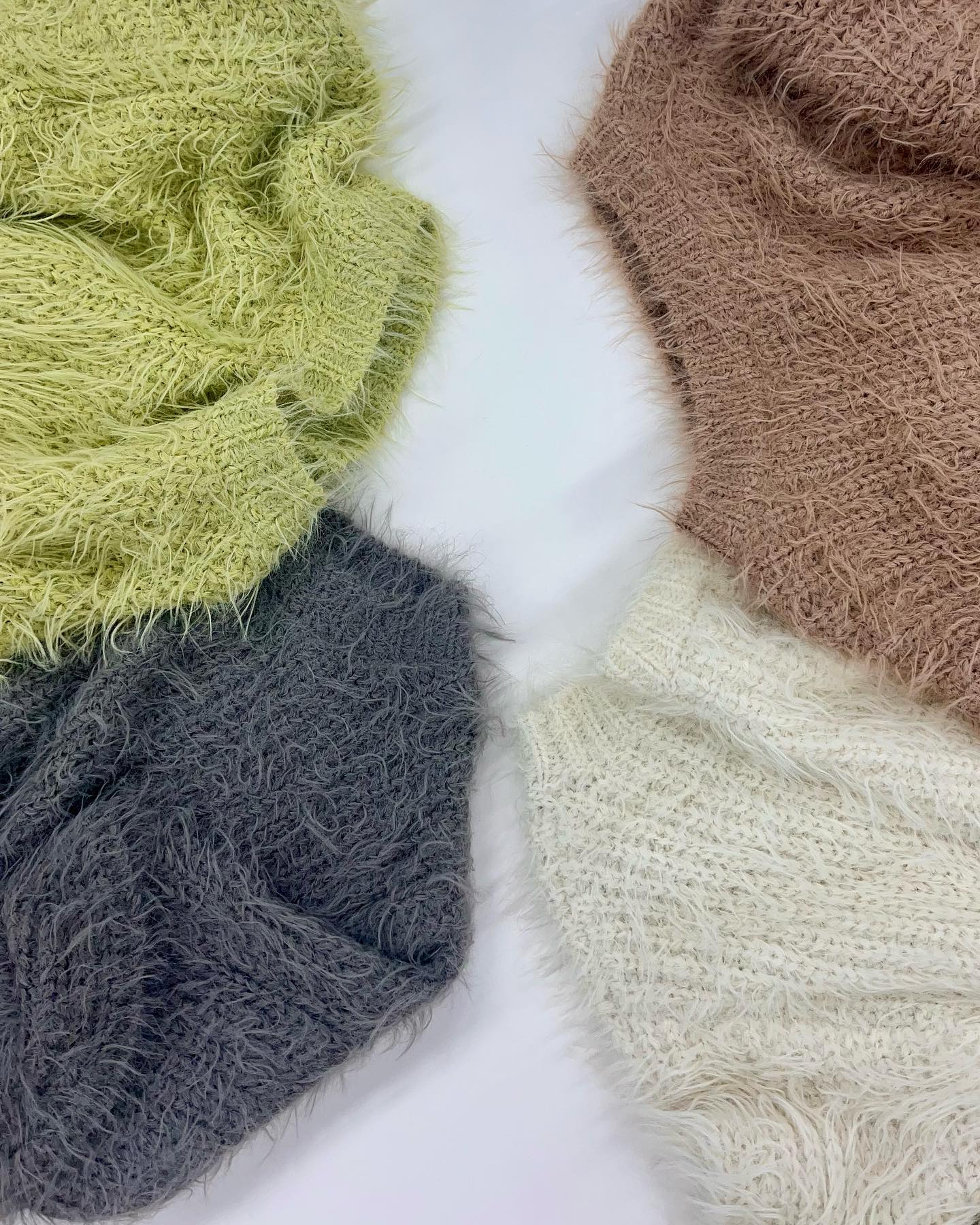 ⁡【 new arrival 】⁡人気のシャギーニットに新作が登場いたしますシャギーのふわふわ素材は冬にぴったりなアイテムカラーも豊富に取り揃えております♡⁡⁡?️RU380012T003シャギーニットプルオーバー　¥4,290（税込）⁡off-white / yellow / pink / light gray⁡⁡⁡（店舗今週入荷.オンライン近日入荷）⁡⁡⁡⁡⁡⁡⁡⁡⁡⁡⁡#retrogirl_ootd #レトロガール #レトロガールコーデ #プチプラアイテム #プチプラファッション#秋アイテム#秋コーデ #2023aw #冬アイテム#冬コーデ#ニット#ニットアイテム#シャギーニット#ニットコーデ#着回しアイテム#着回しコーデ#カジュアルコーデ#大人カジュアル#カジュアル