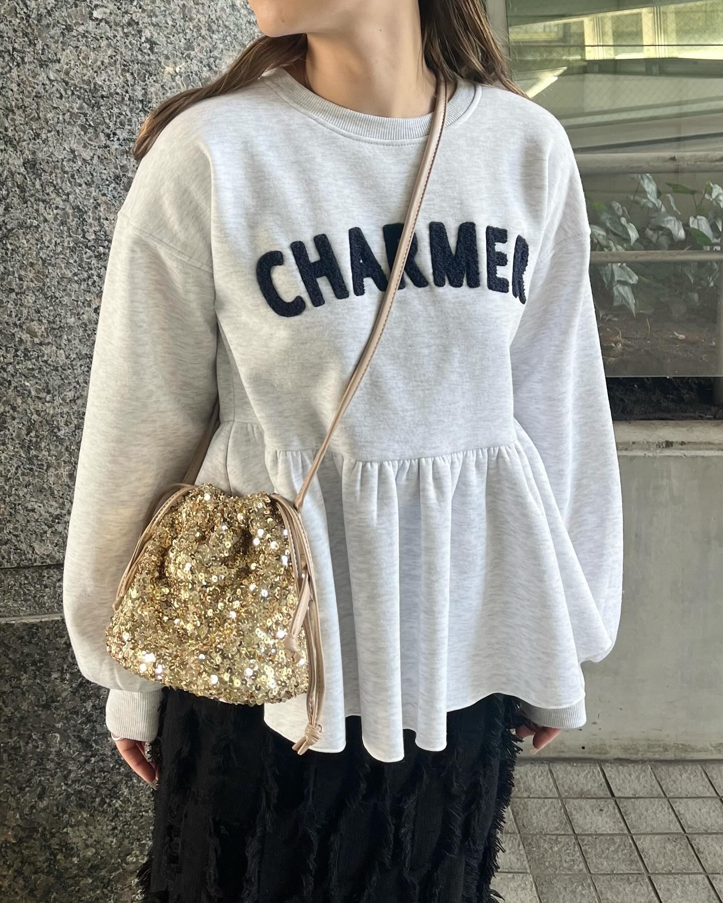 ⁡【 new arrival 】⁡脚長効果のあるペプラムデザインのトレーナーロングスカートやショート丈のボトムと相性◎カジュアルはもちろんガーリーにも着て頂けます⁡⁡?️RP441511T001ペプラムトレーナー　¥3,850（税込）⁡white / gray / black⁡⁡⁡⁡（店舗今週入荷.オンライン近日入荷予定）⁡⁡⁡⁡⁡⁡⁡⁡⁡⁡⁡#retrogirl_ootd #レトロガール #レトロガールコーデ #プチプラアイテム #プチプラファッション#2023aw #冬コーデ#冬アイテム #トレーナー #ロゴトレーナー #ペプラムトレーナー #トレーナーアイテム #着回しアイテム #着回しコーデ #カジュアルコーデ #カジュアル #ガーリーコーデ #ガーリー
